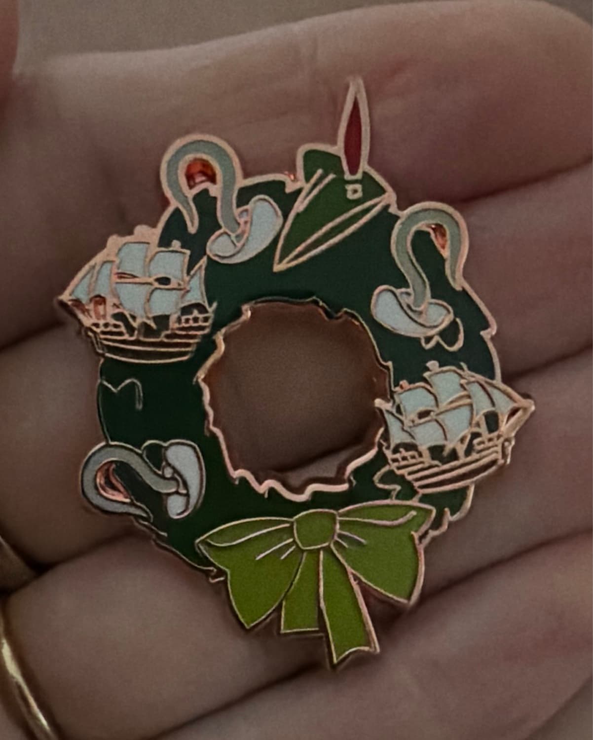 Holiday Wreaths Christmas Mystery Box Set