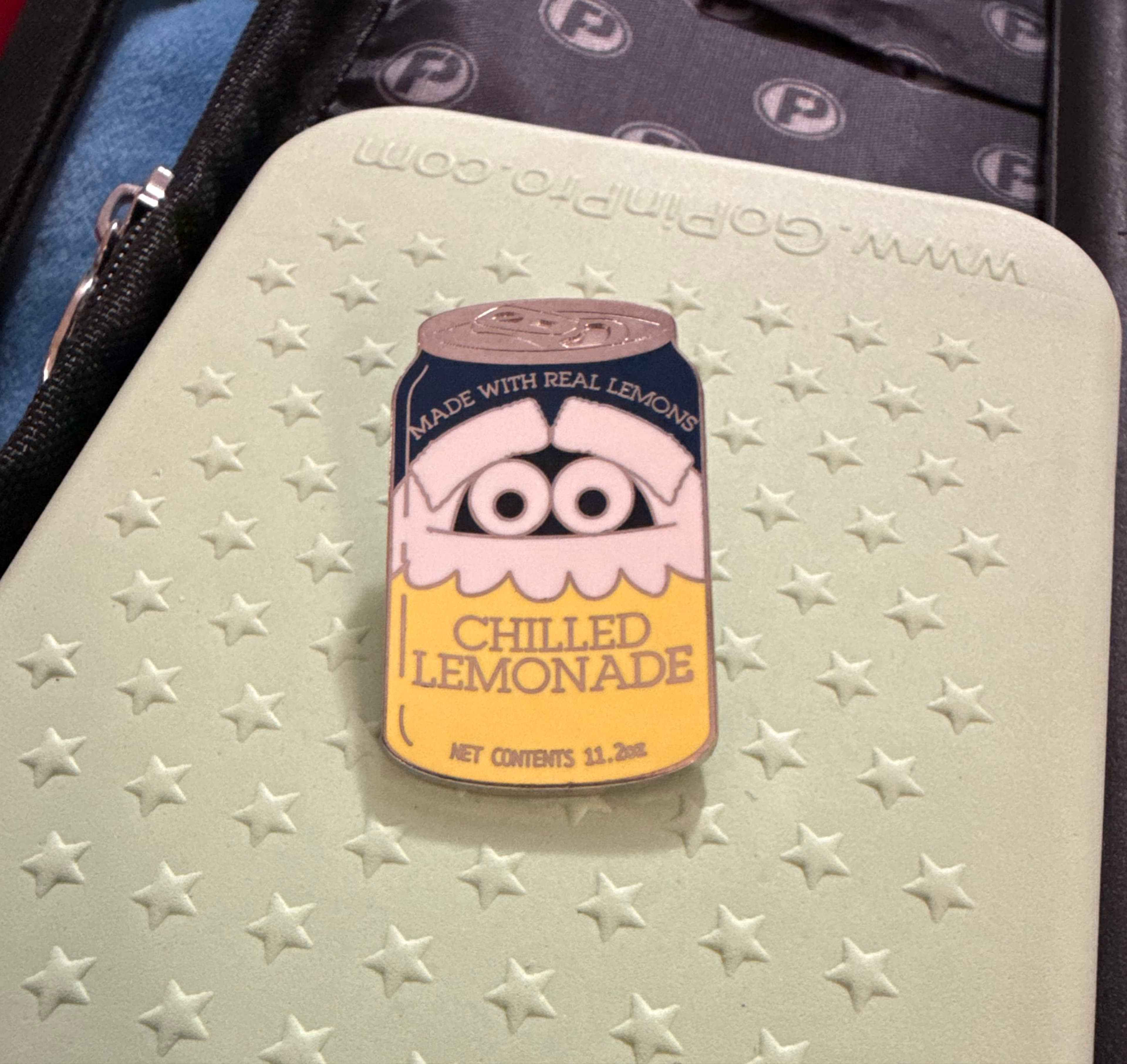 Chilled Lemonade Can - Delicious Drinks Mystery Pin front