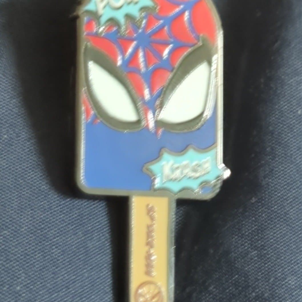 Hot Topic - Marvel