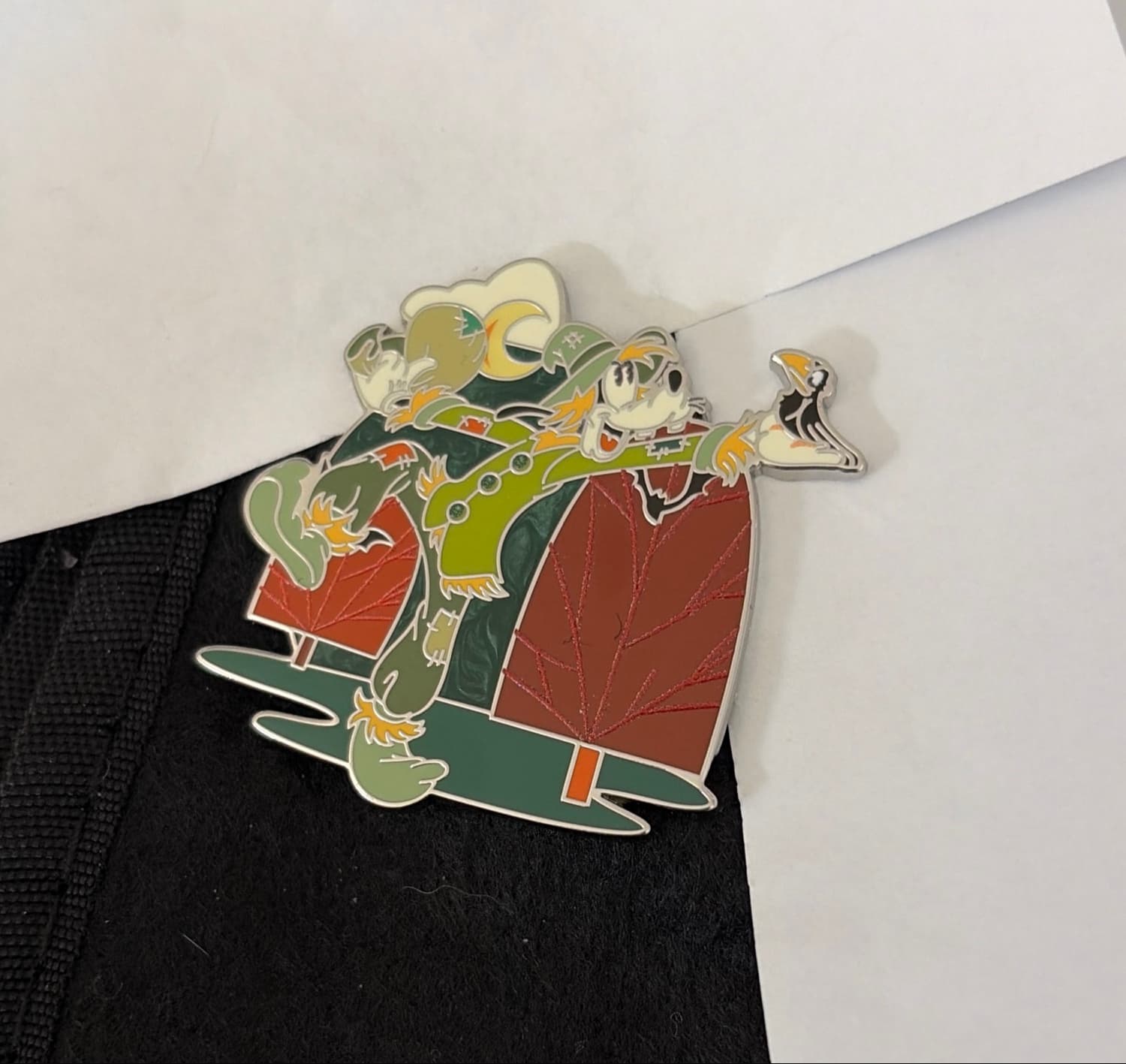 Scarecrow Goofy with Bird front