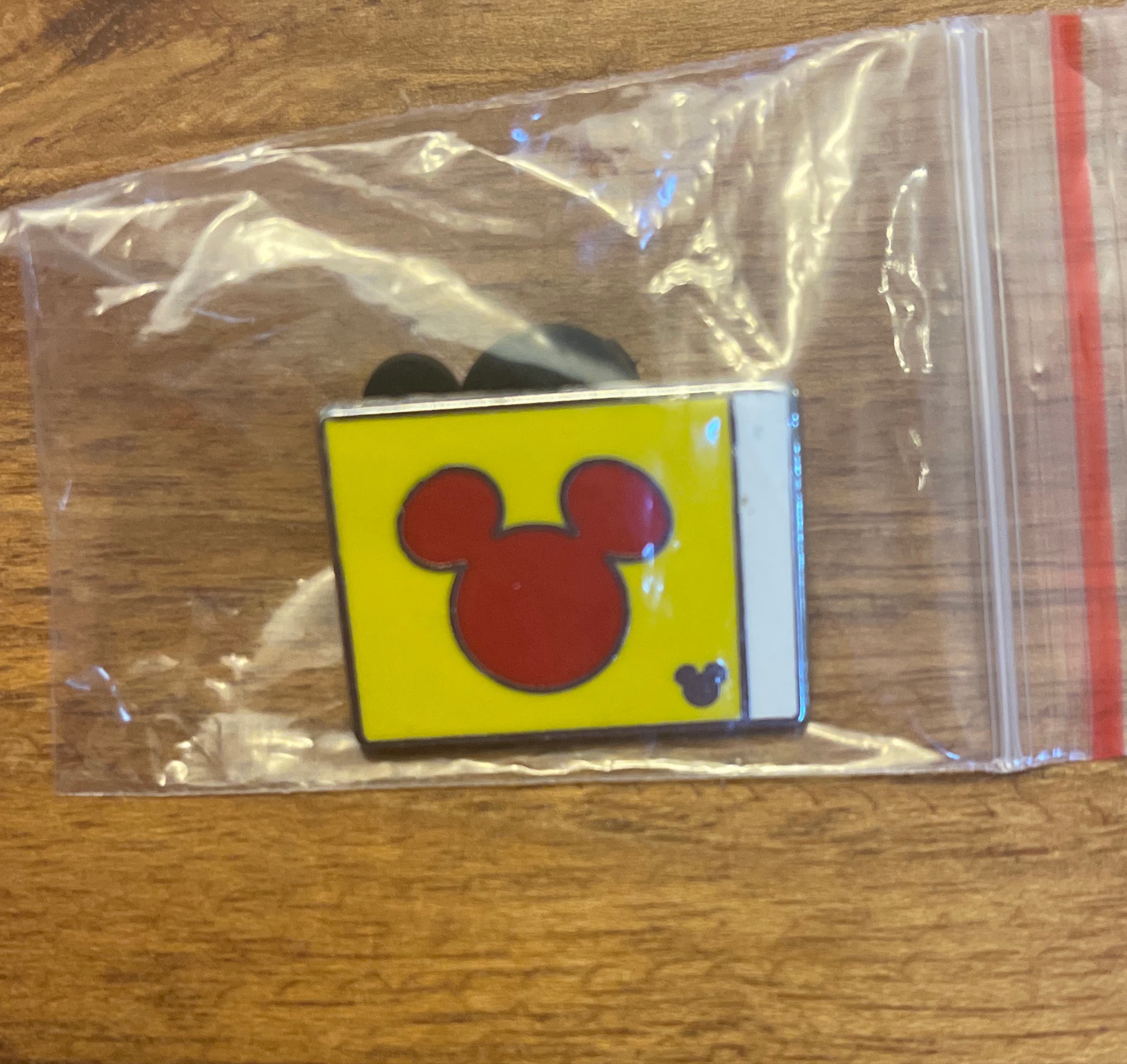 Mickey Flag - Fun Icons - WDW Hidden Mickey 2008: Wave B front