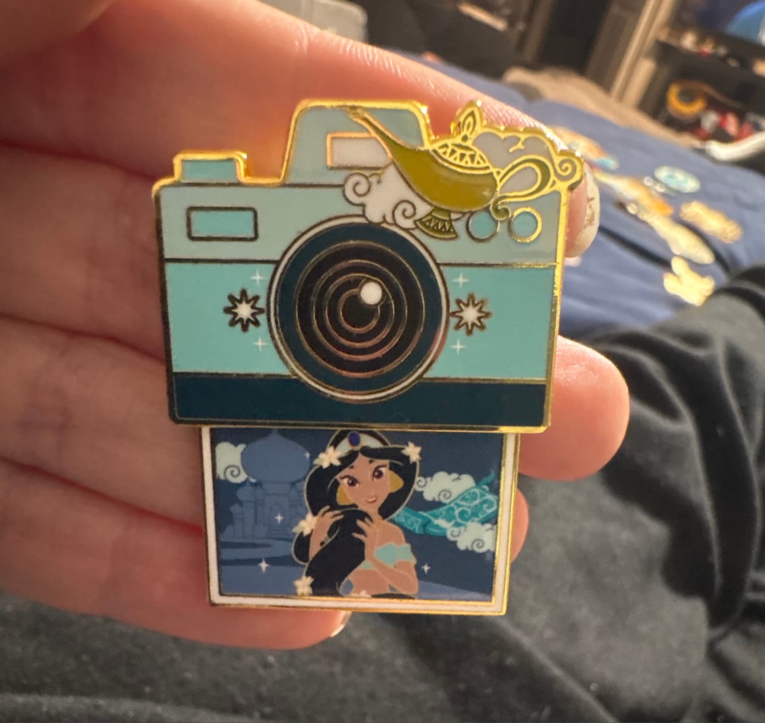 Disney Princess Camera Sliding Blind Box Enamel Pin - Jasmine