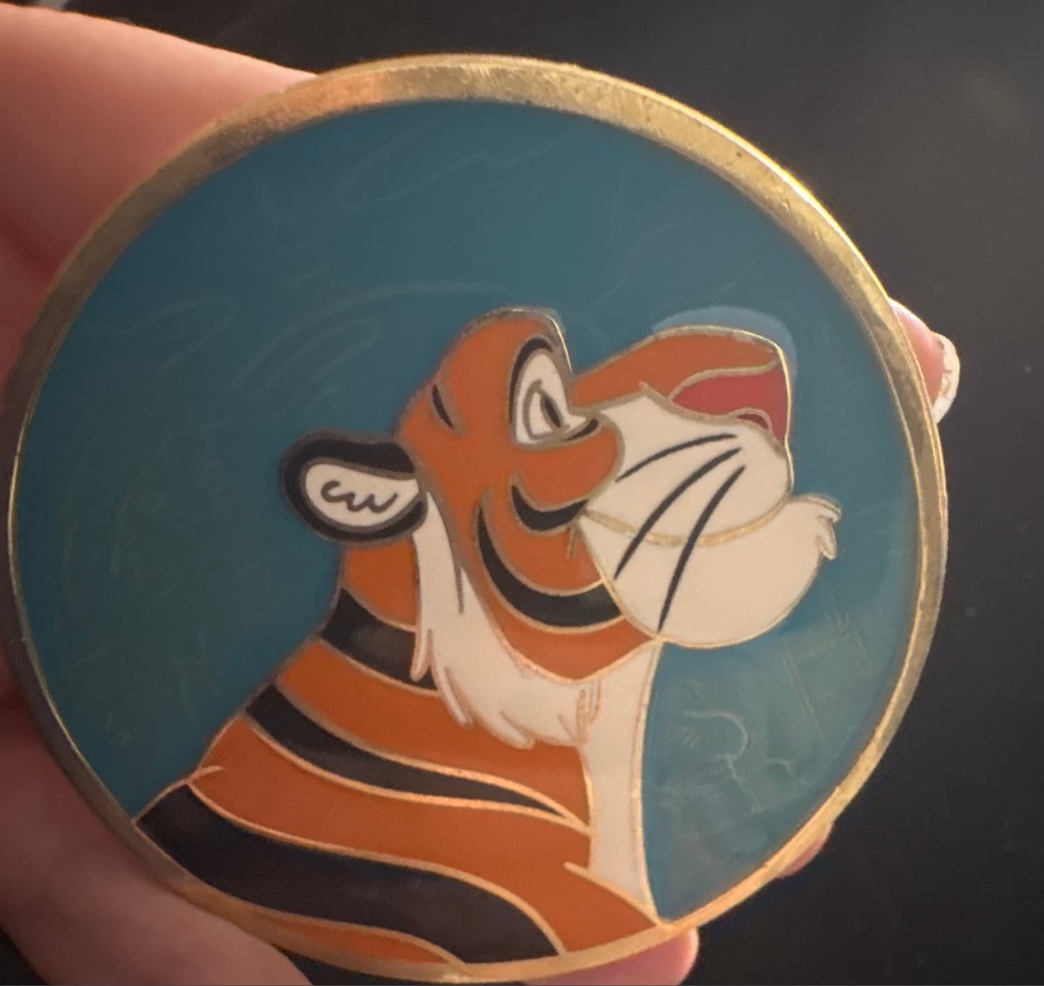 Pet profiles rajah fantasy pin
