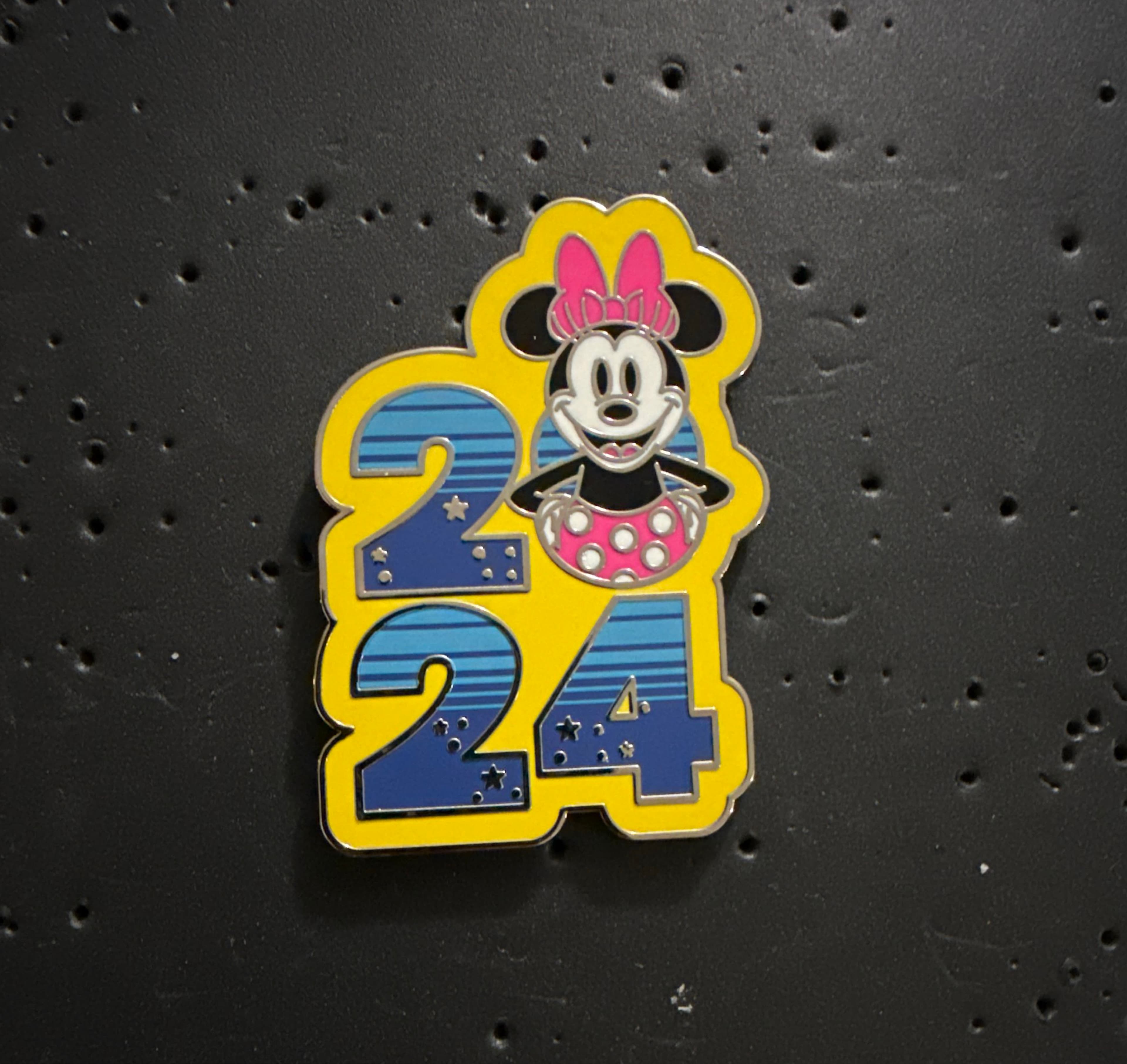 Minnie Mouse 2024 Dated Booster Pin front