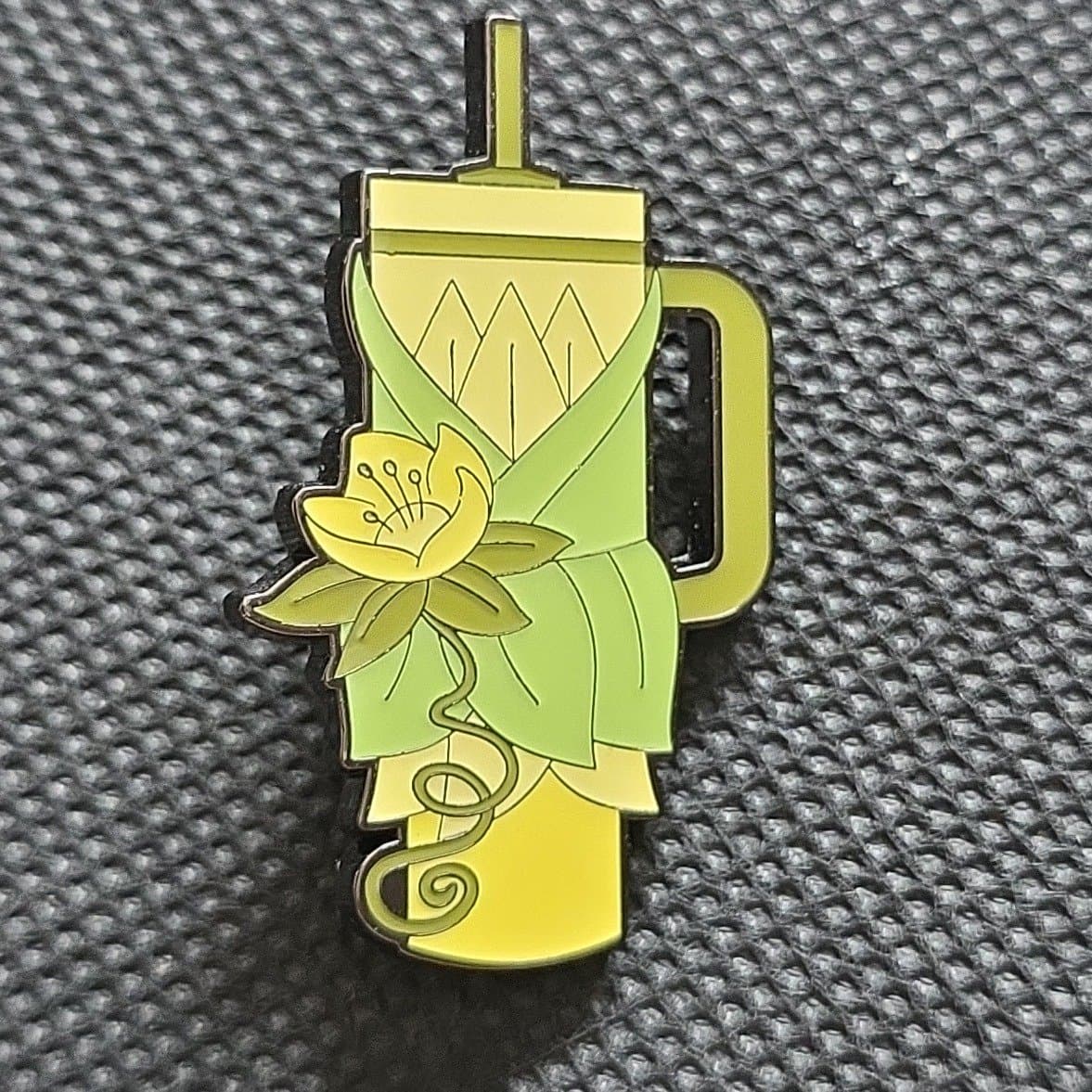 Disney Princess Water Bottle Blind Box Enamel Pin