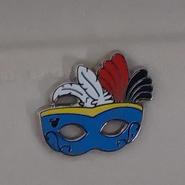 2020 Hidden Disney Carnevale Mask Series 1