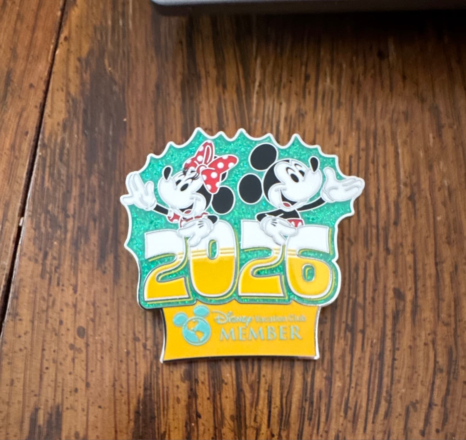 Disney Pin - 2026 Disney Vacation Club Mickey and Minnie
