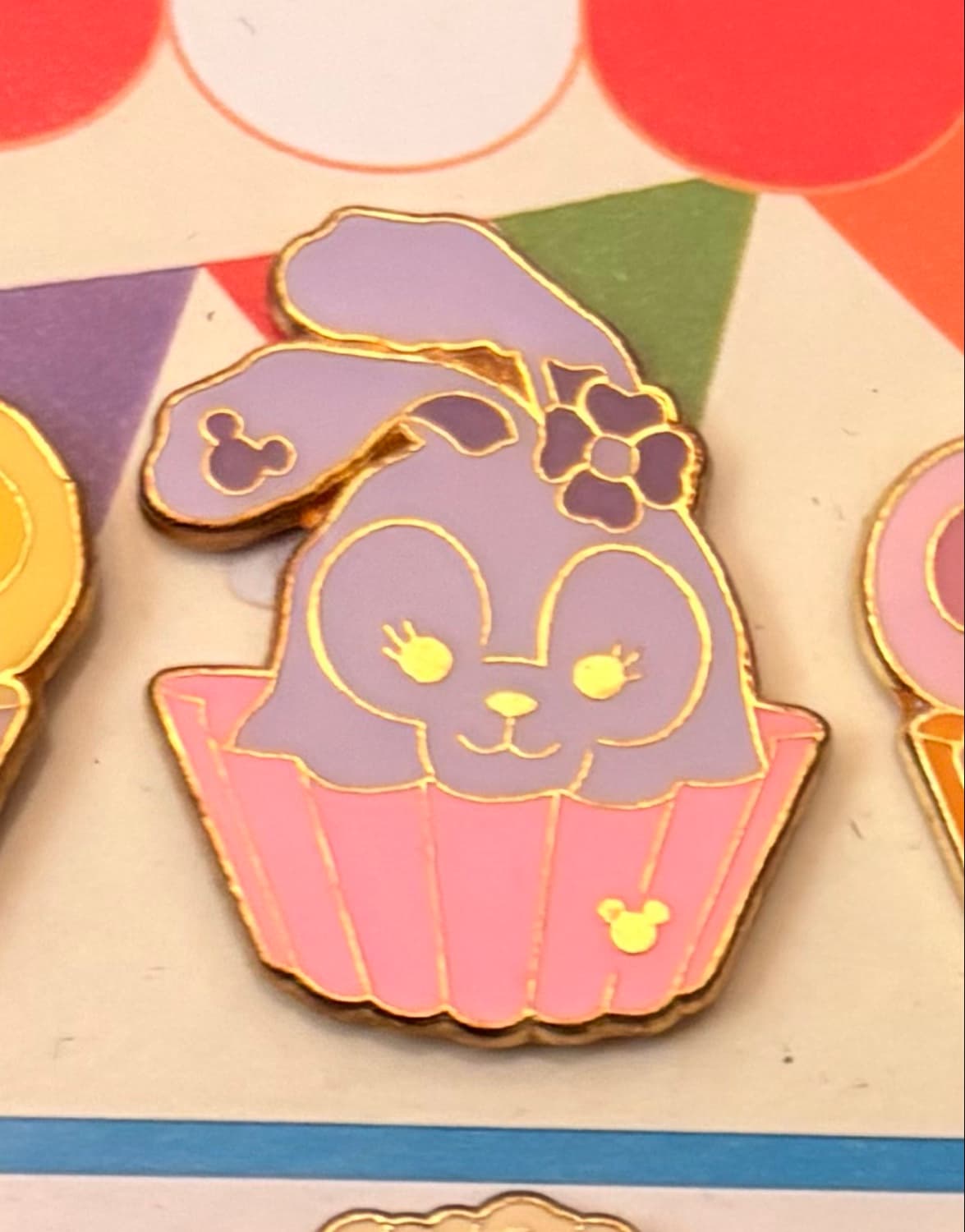HKDL - Pin Trading Carnival 2018 - Carnival Food - StellaLou Cupcake front