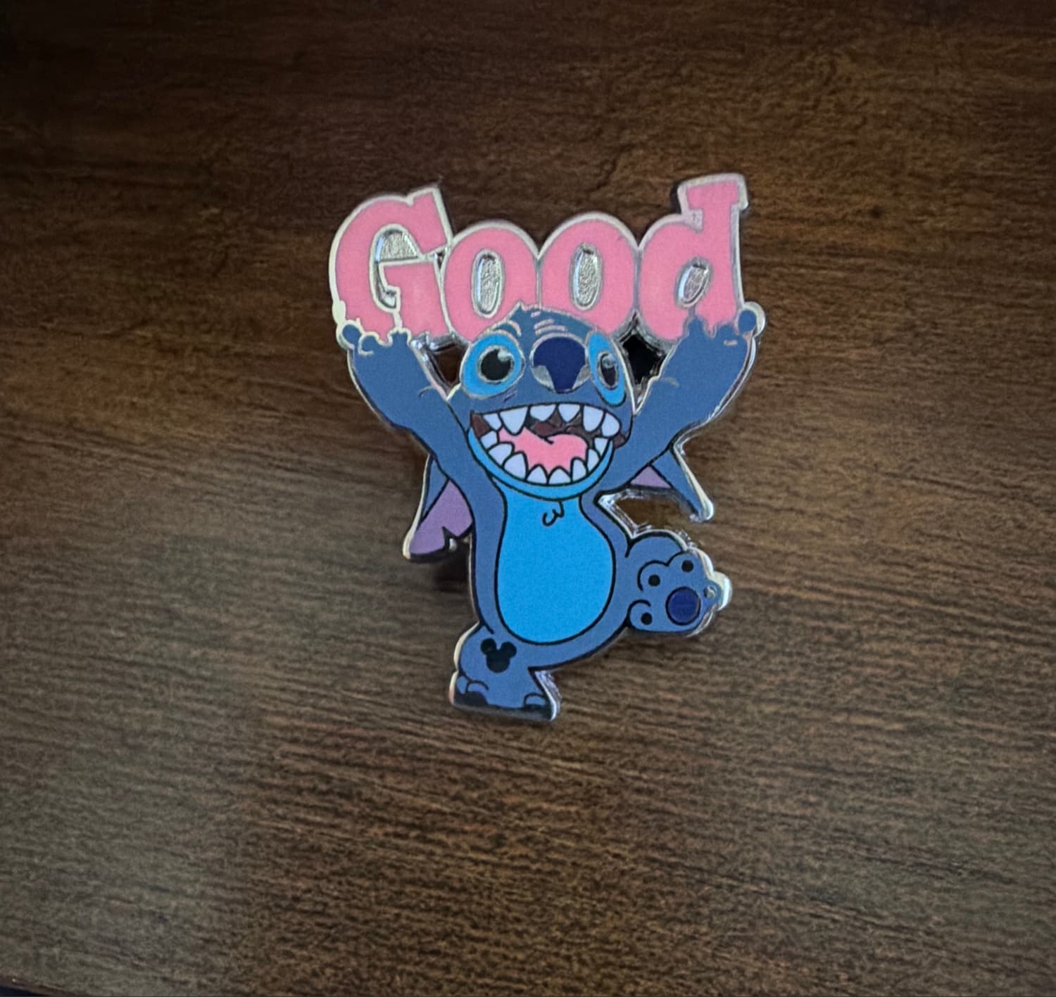 Hidden Mickey Completer Pin - Good Set