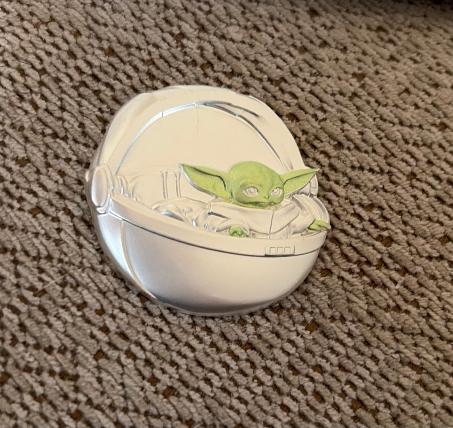 DEC - Star Wars: The Mandalorian Series - Grogu in Hover Pram front