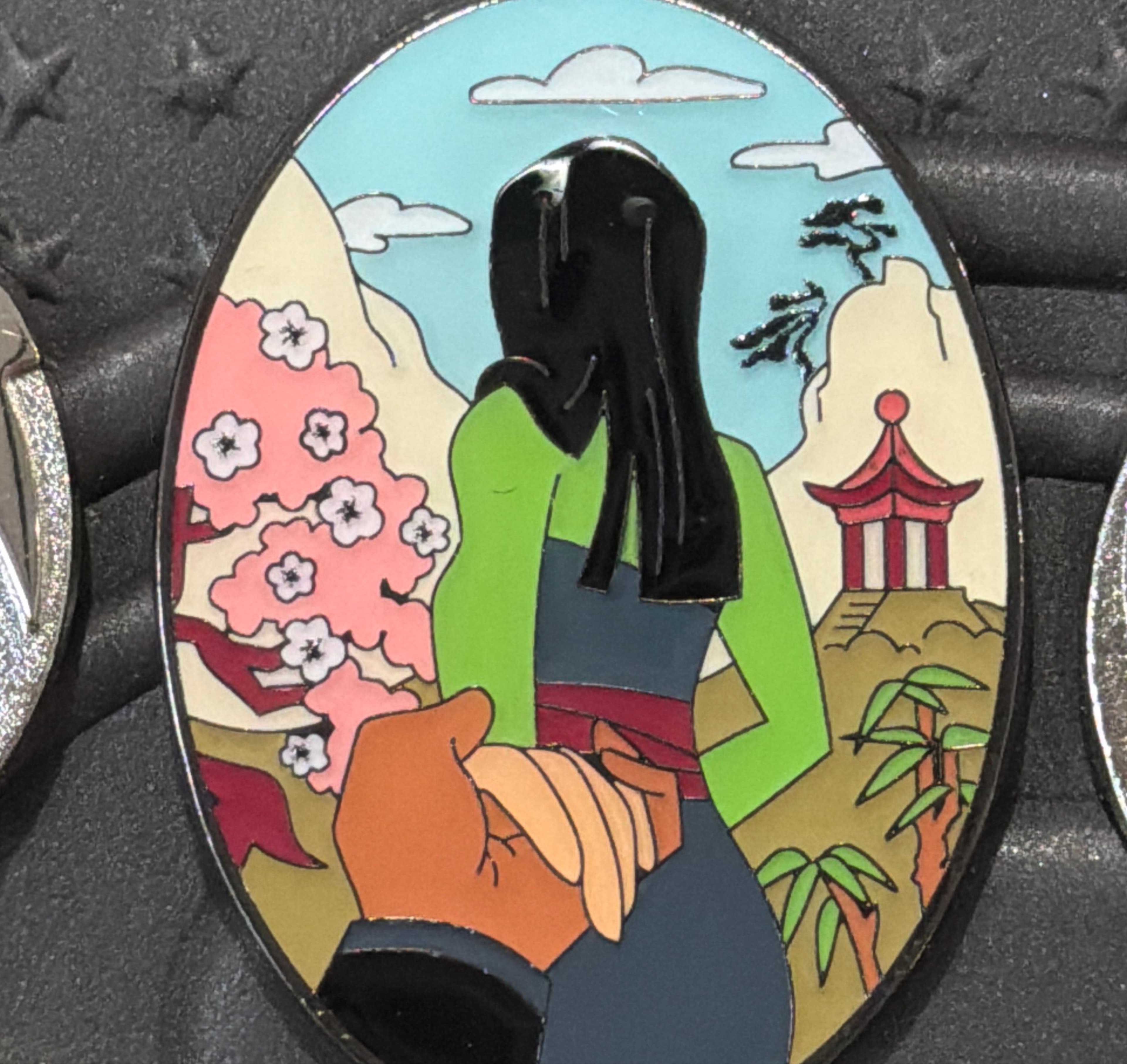 BoxLunch - Disney Princess Holding Hands Blindbox