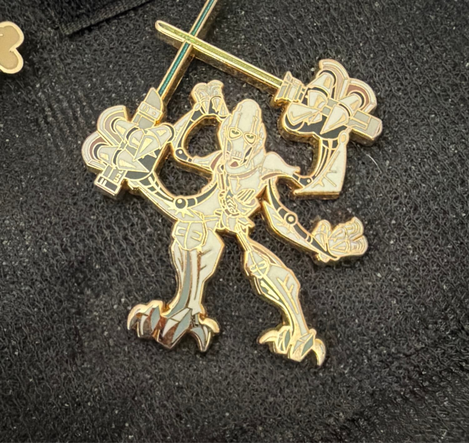 General Grievous with Lightsabers - Star Wars Weekends 2006