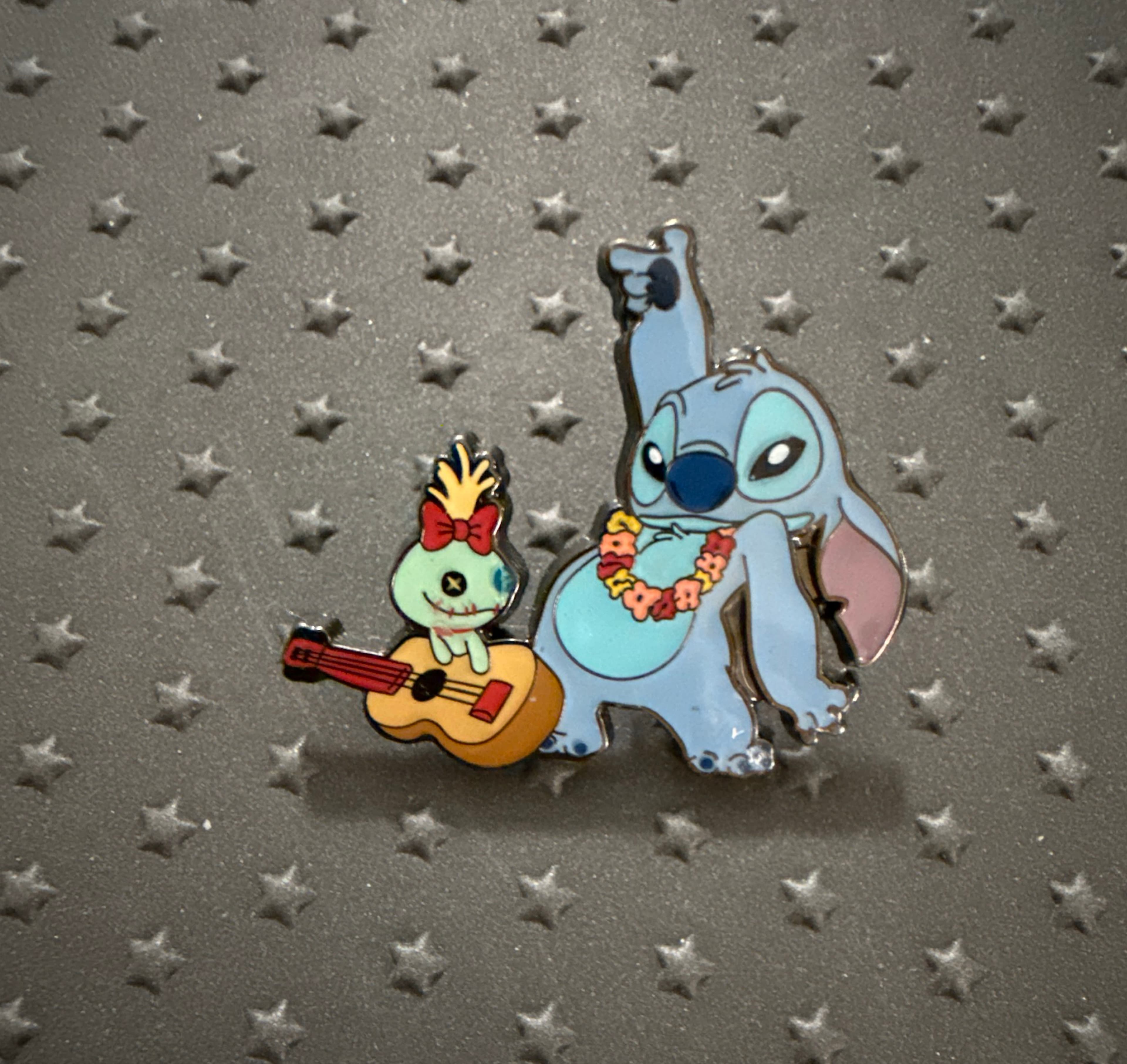 Stitch and Scrump Dancing Hula front