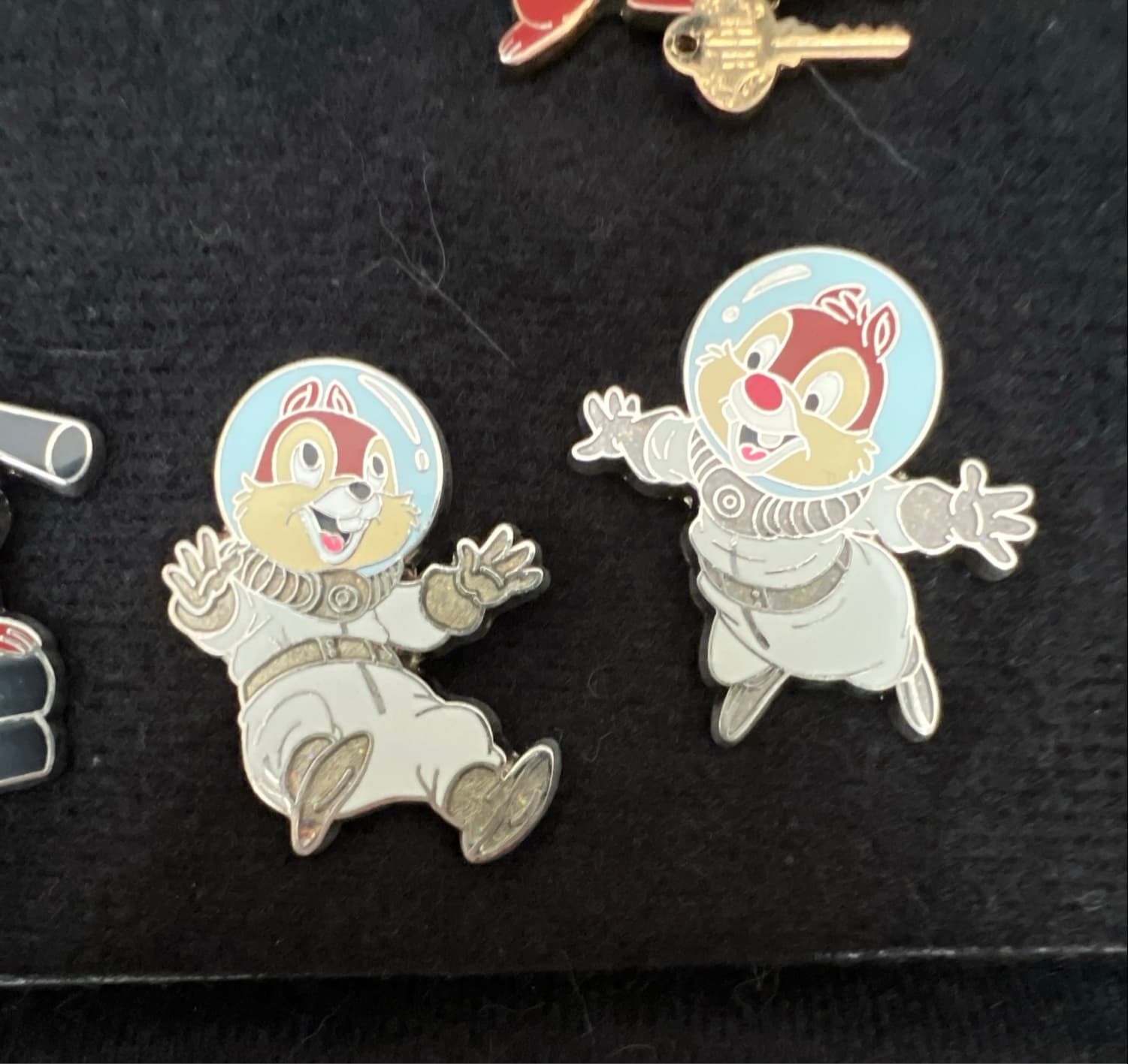 Chip and Dale Astronauts 2 Pin Set