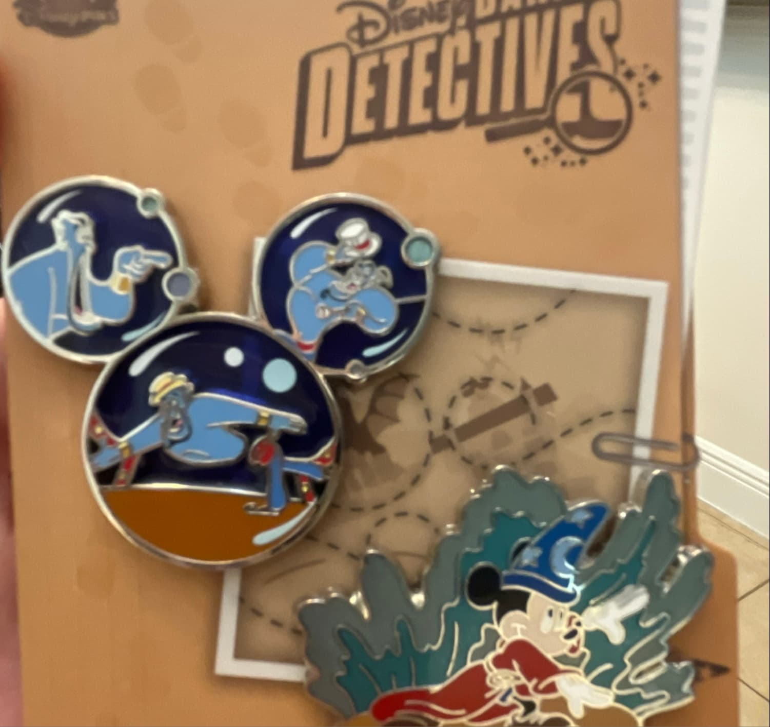 Daring Detectives