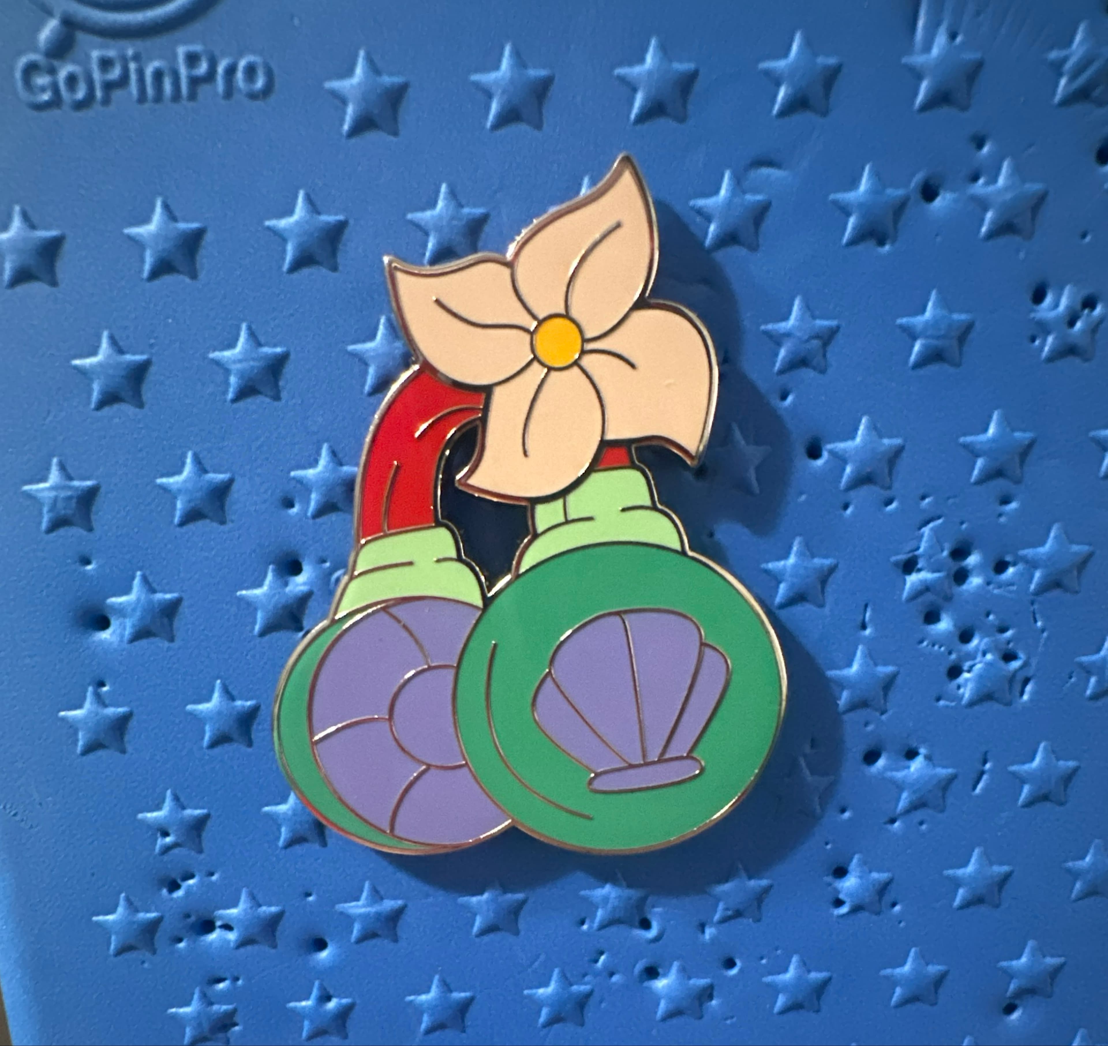 Ariel Headphone Pin front