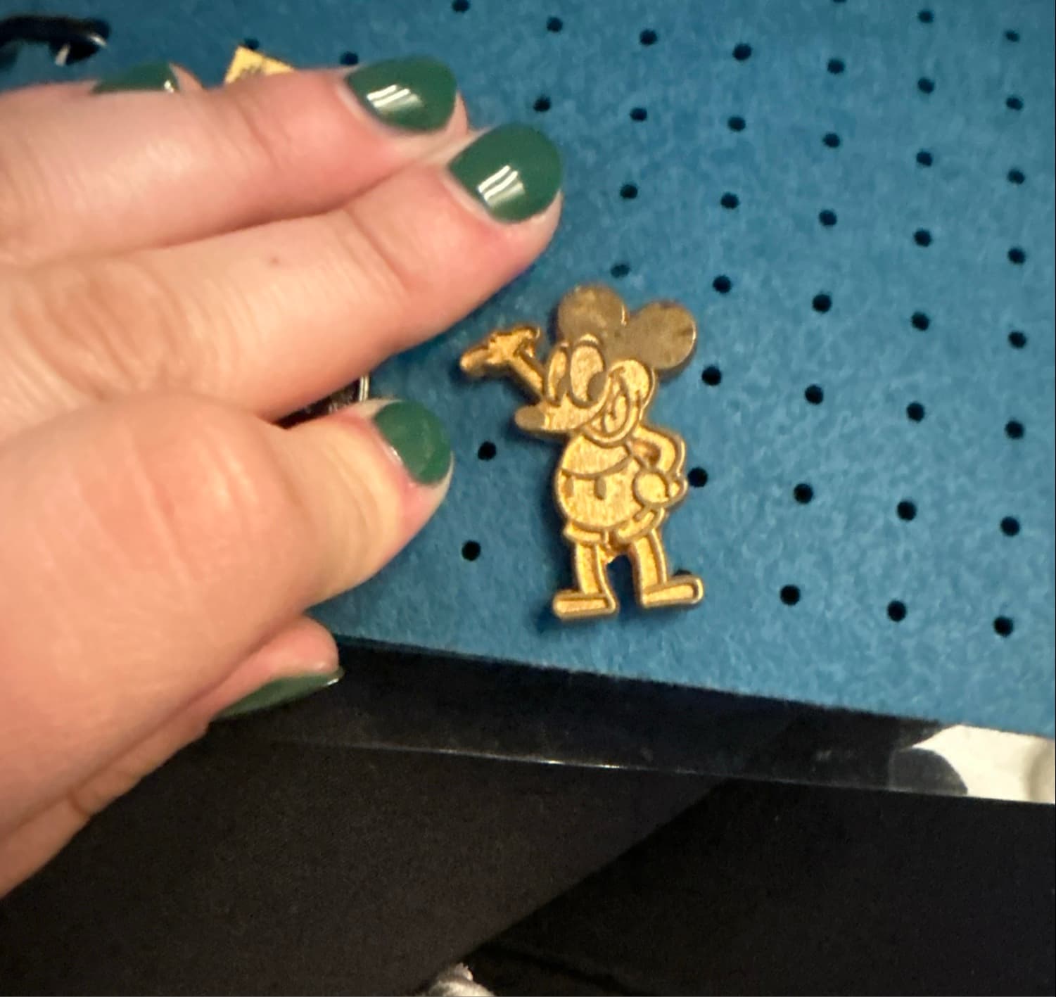 Mickey Mouse Gold Tone Pin