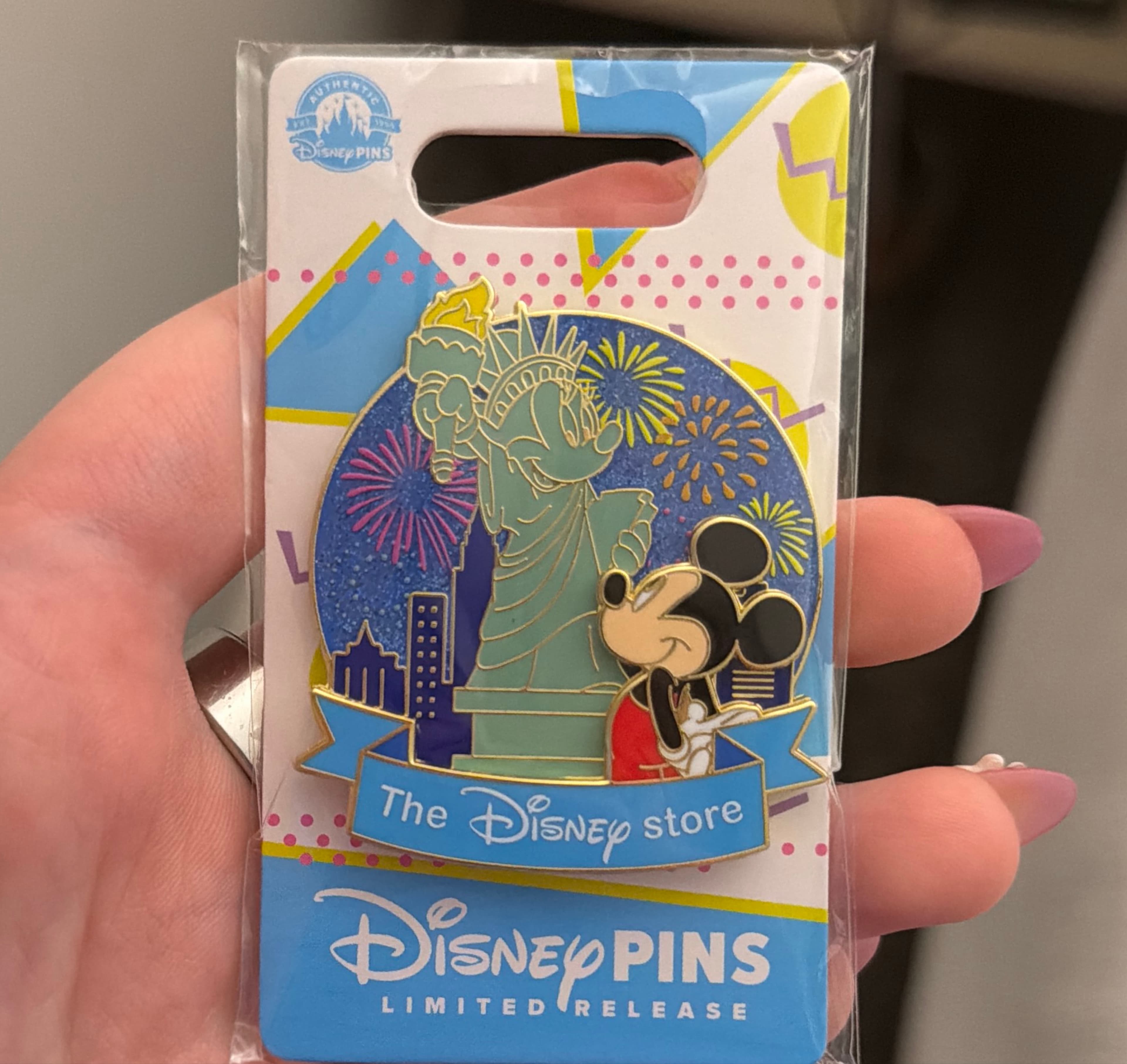 Mickey Mouse and Minnie Mouse Statue of Liberty front