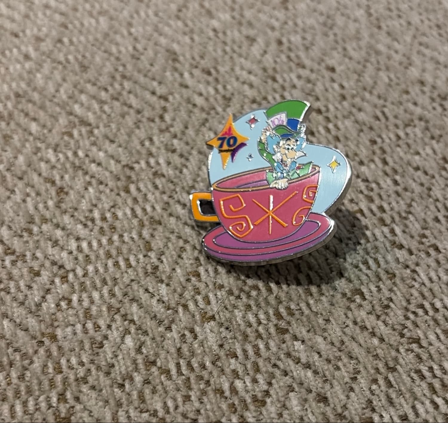 Disneyland 70th Anniversary Mystery Pin - Mad Hatter in Teacup