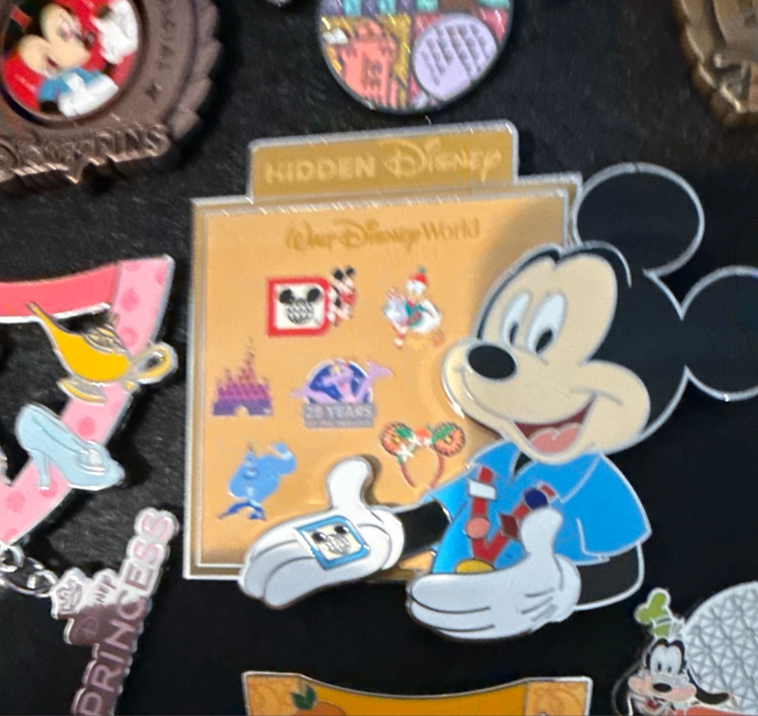 Mickey Mouse Jumbo Hidden Disney 25th Anniversary Pin Trading Board - Walt Disney World front