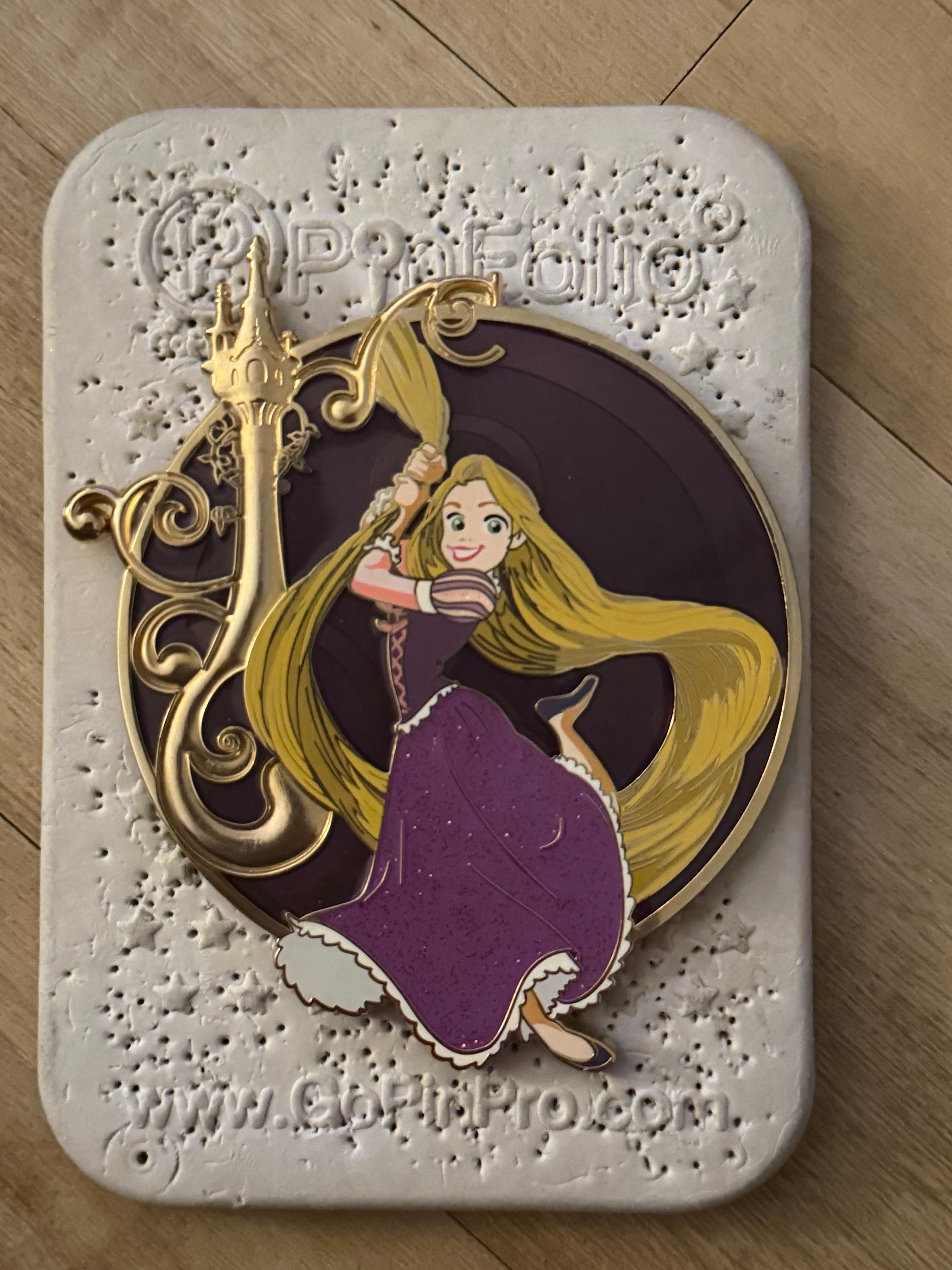 Rapunzel Golden Magic ACME front