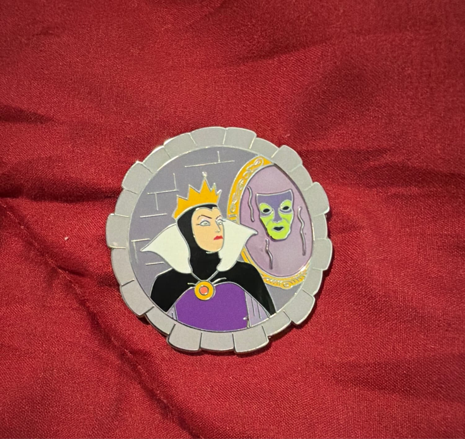 Evil Queen & The Magic Mirror