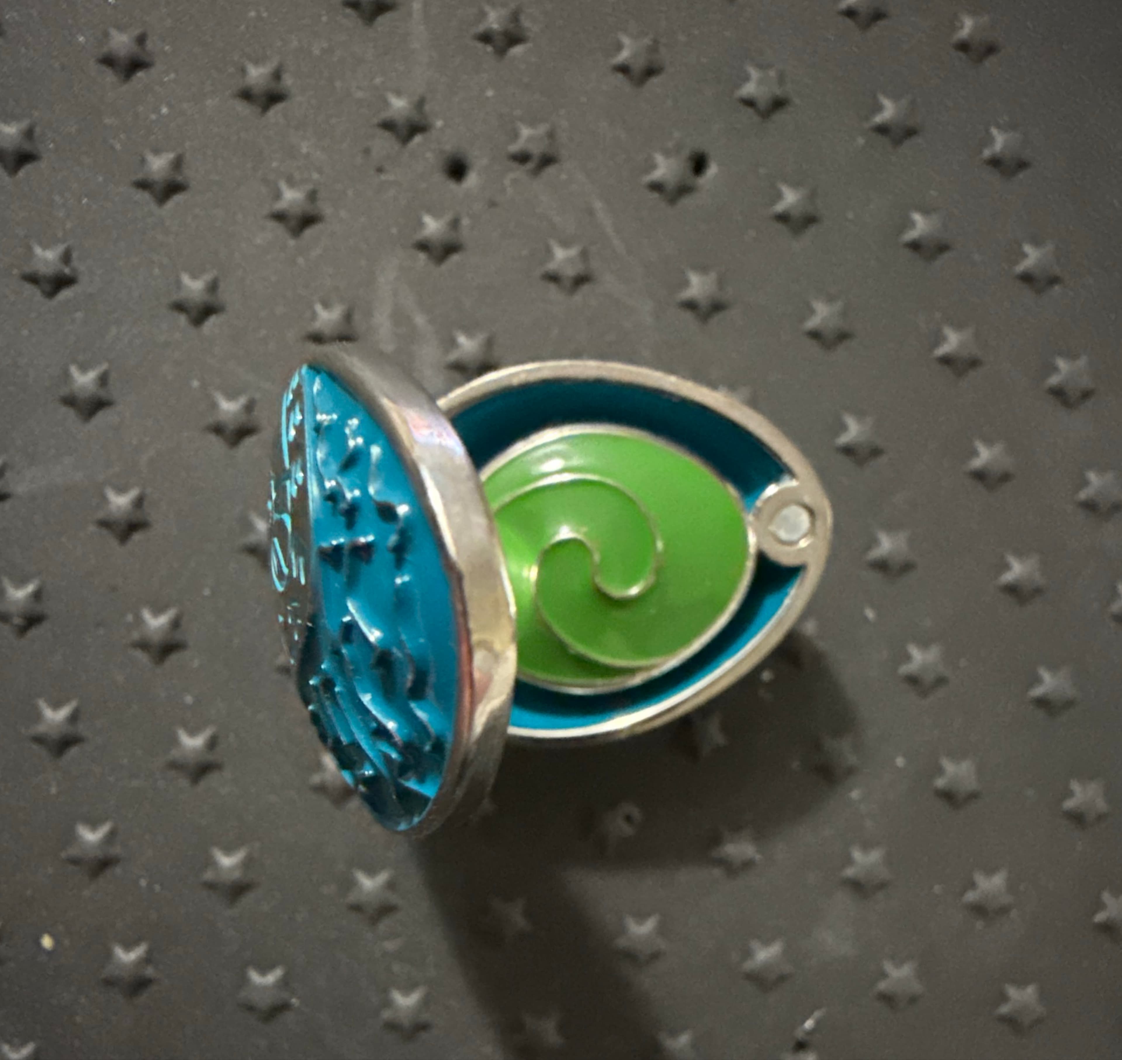 Heart of Te Fiti Moana Family Heirlooms Hinged Pin front