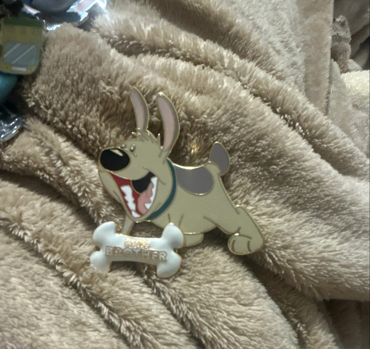 Little Brother (Mulan) Disney Dogs Pin front