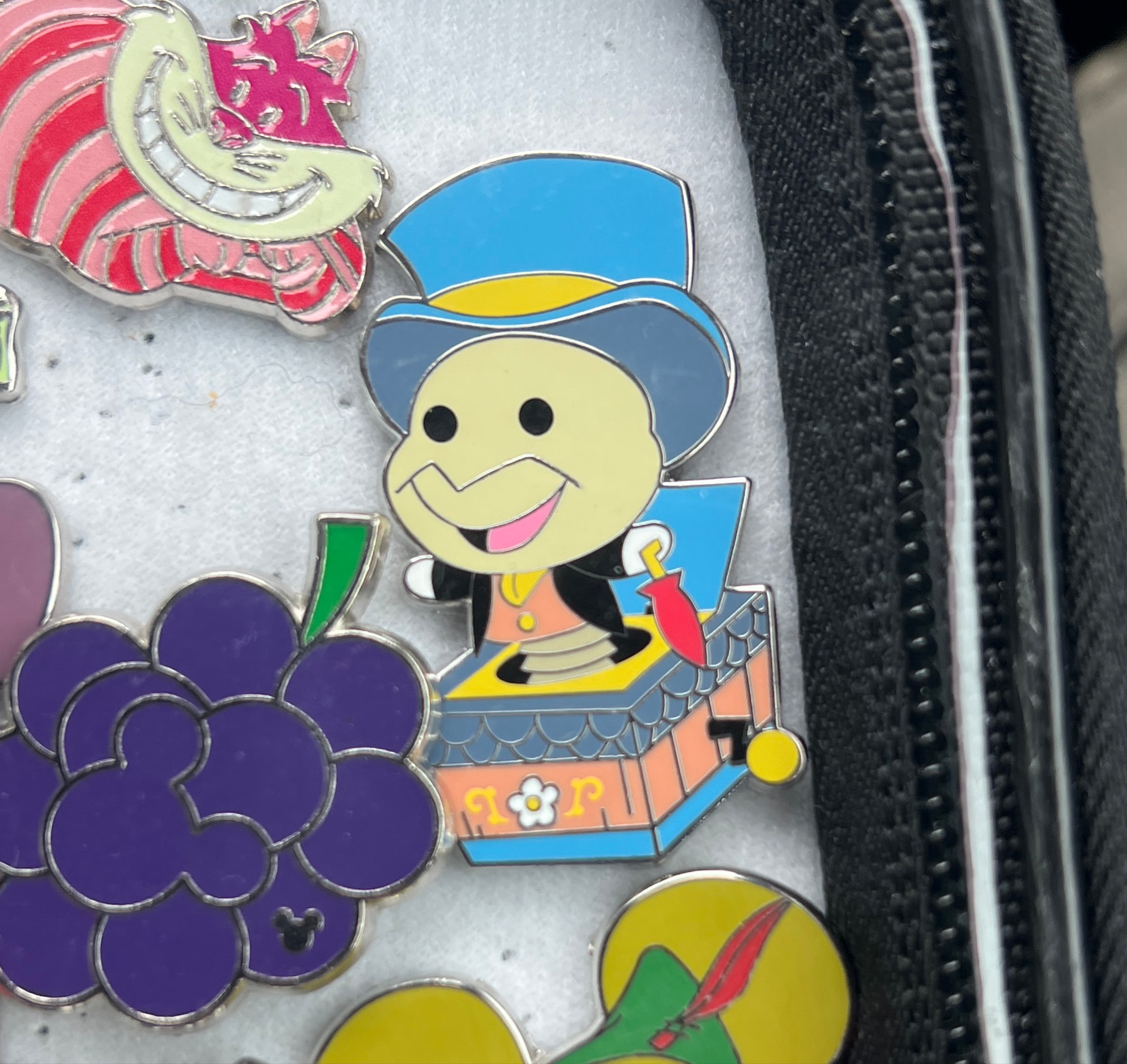 Jiminy Cricket - Toys in a Box Mystery Collection front