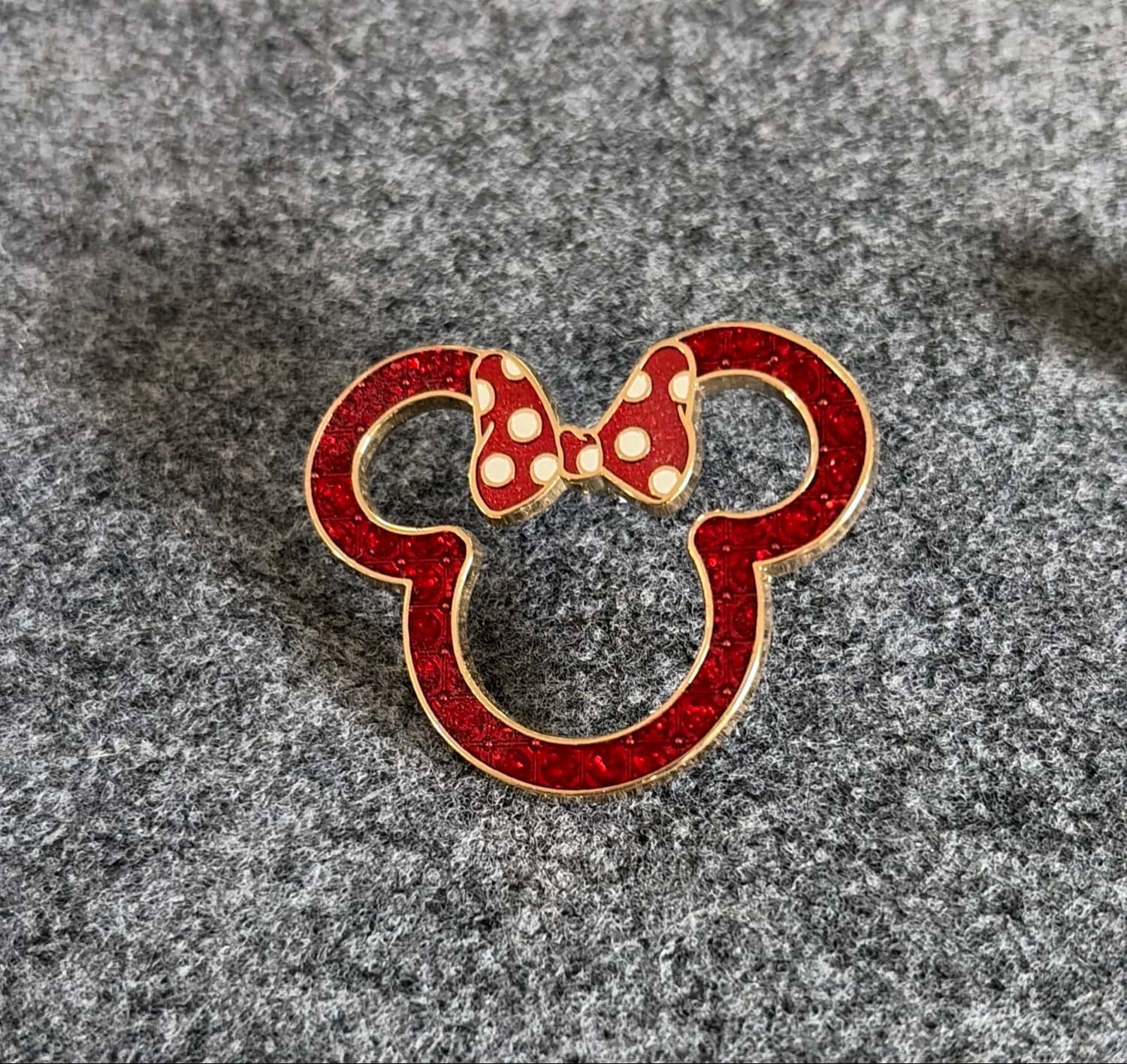 Minnie Mouse Icon Jeweled Outline with Red Polka Dot Bow