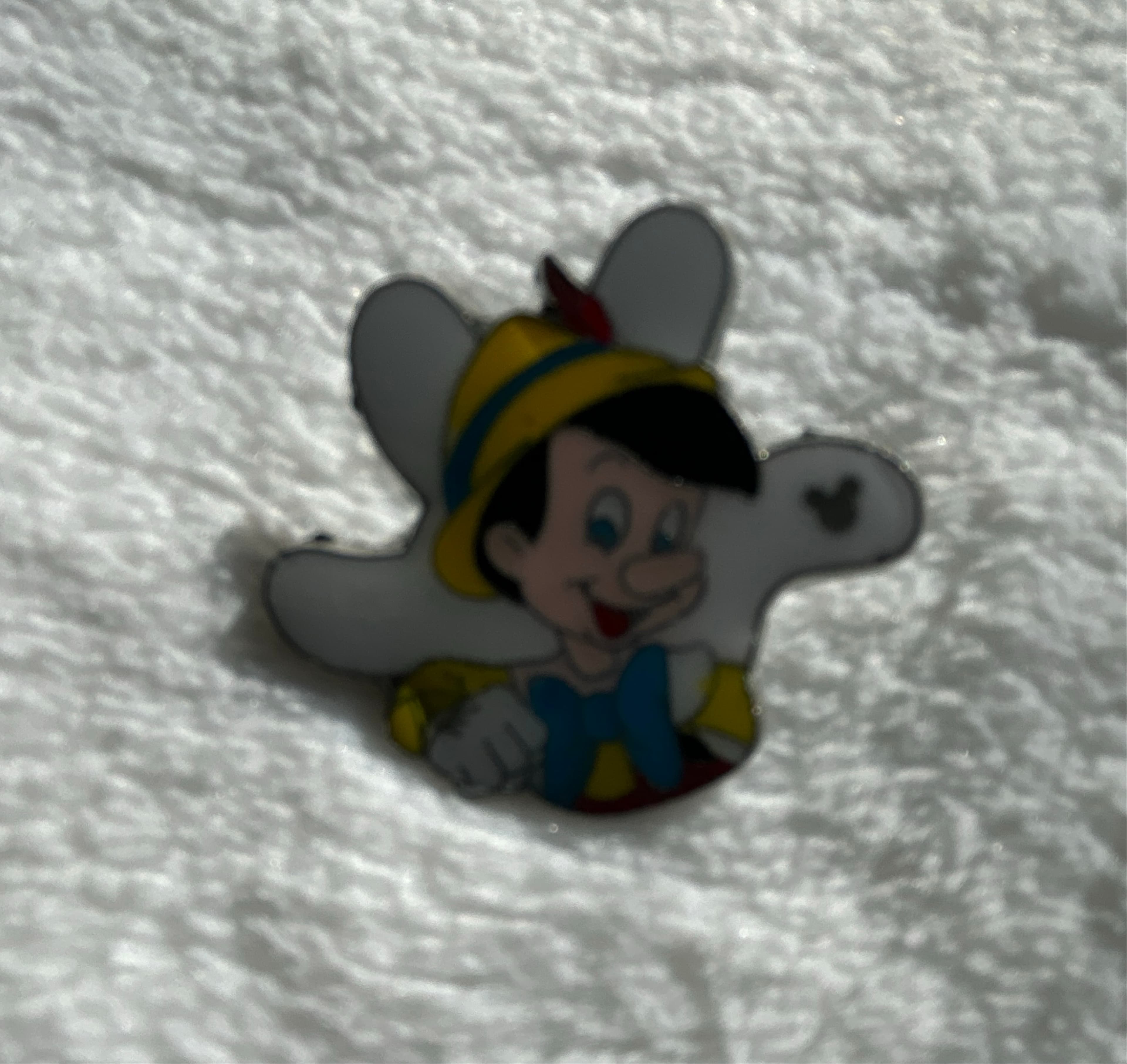 2013 Hidden Mickey Series - Sweet Characters