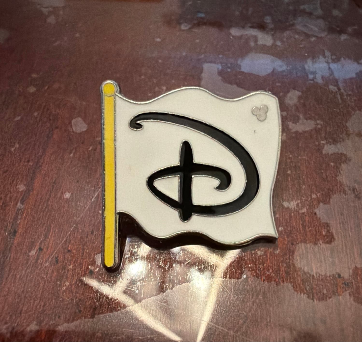 Classic D Flag front