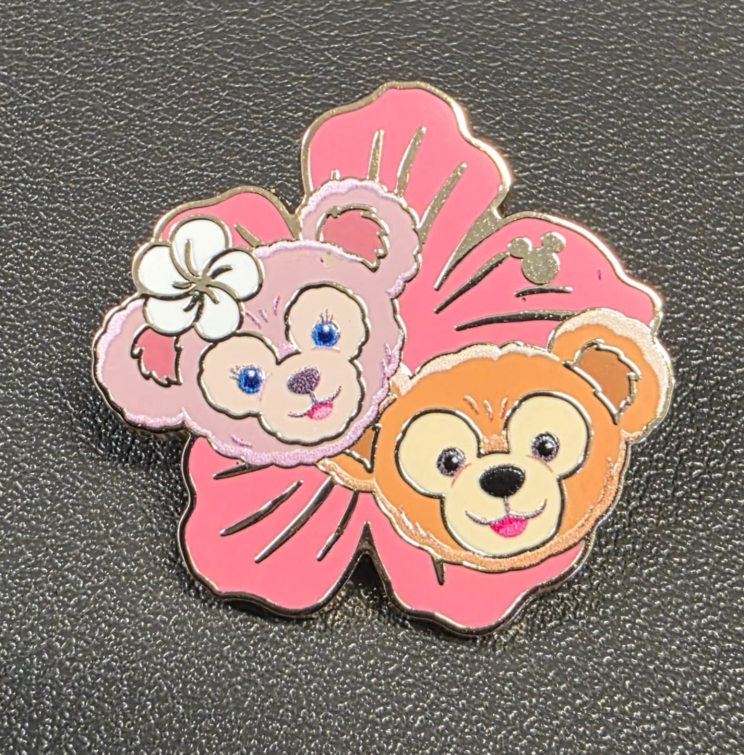 Duffy and ShellieMay Aulani Hidden Disney