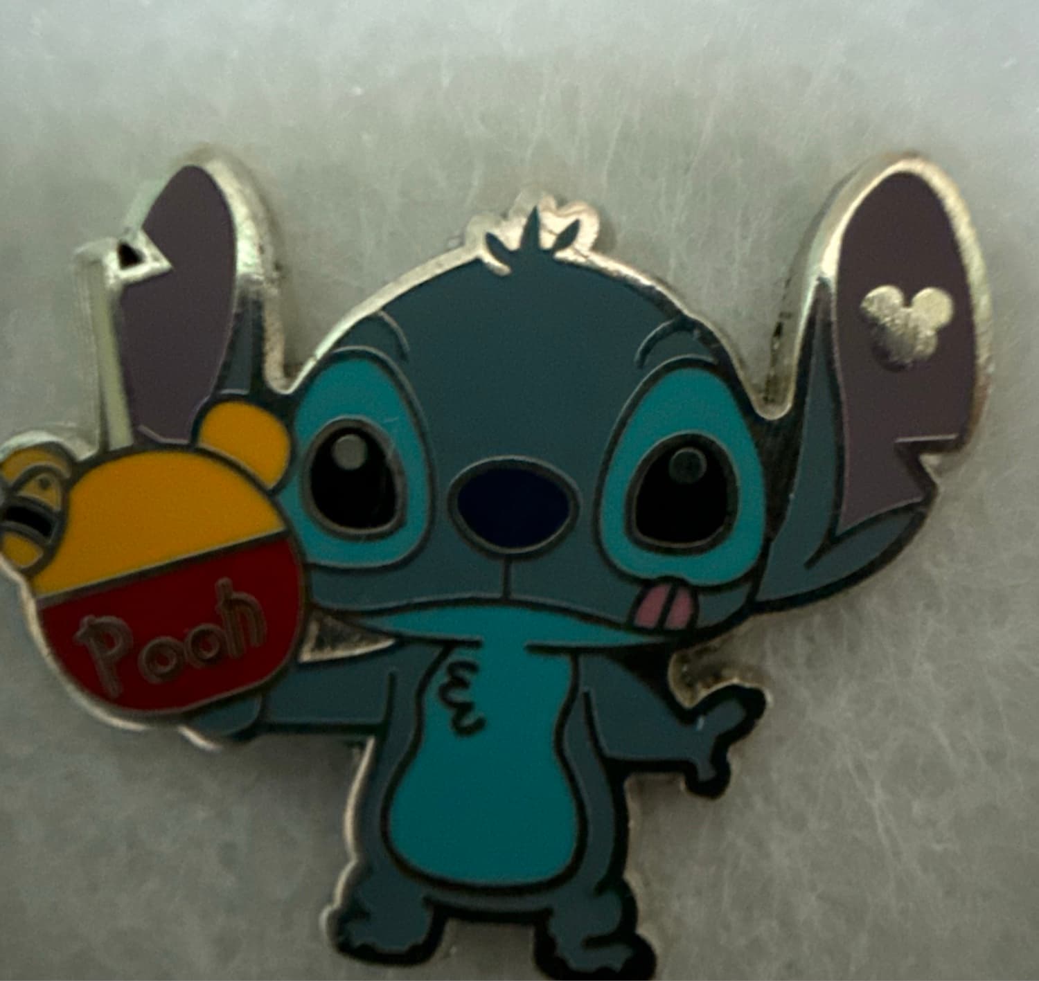 Stitch Pooh Apple Hidden Mickey