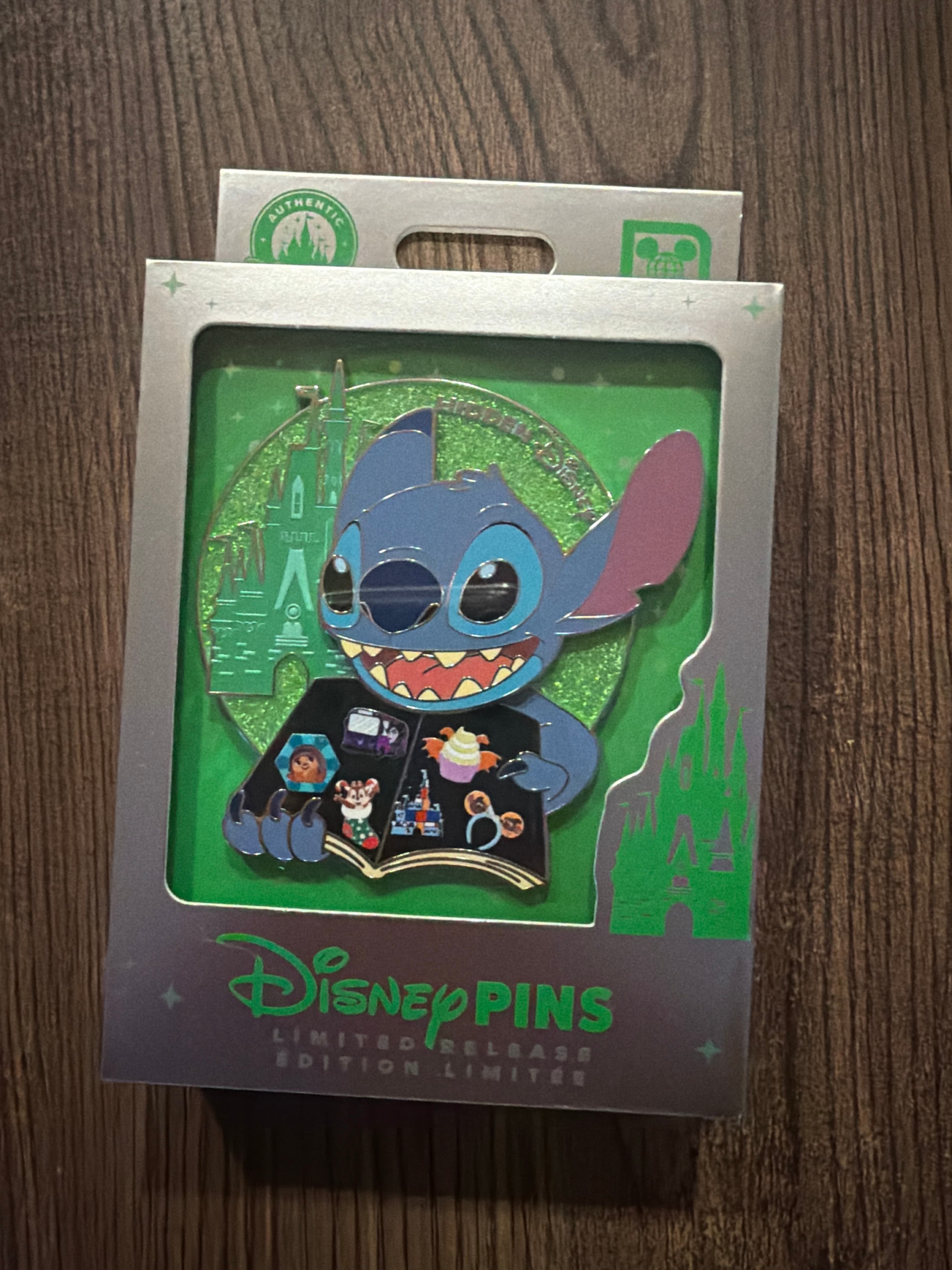 Pin Trader Hidden Disney Mini Jumbo