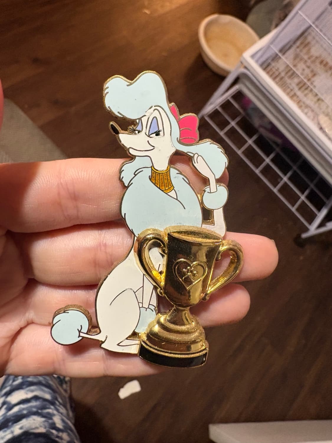 Georgette Best In Show with Trophy - Oliver & Company