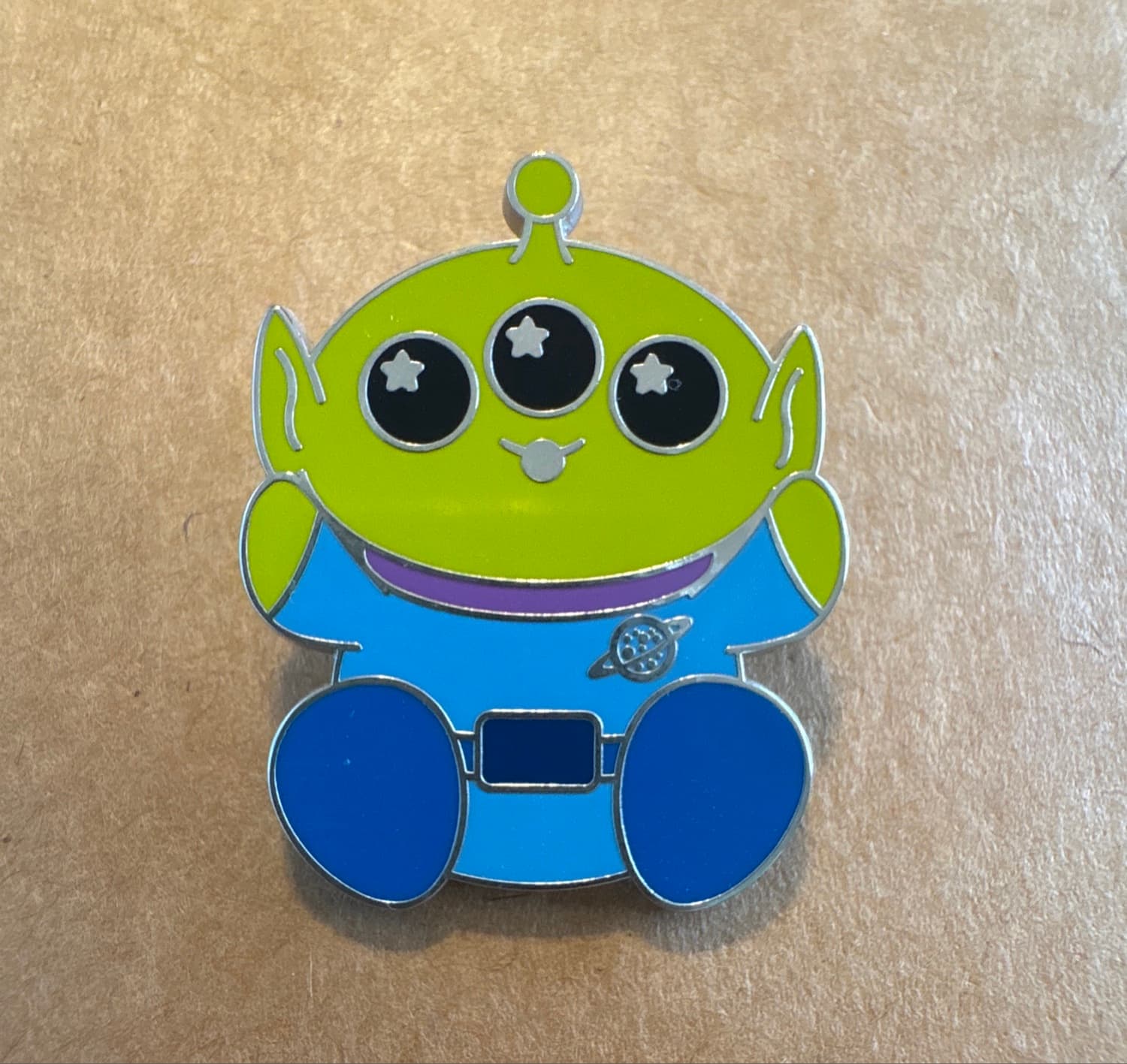 Little Green Men (LGM) Sitting front