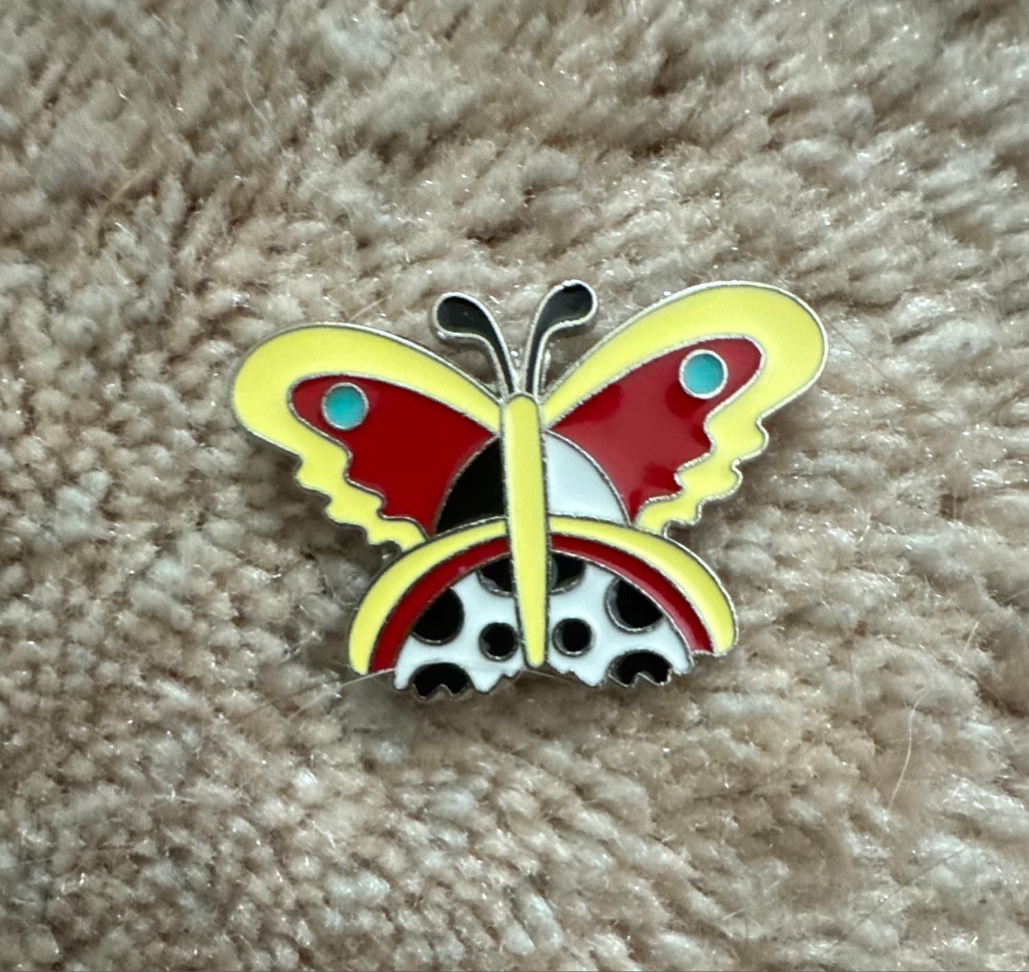 Cruella Deville Villain Butterfly Pin front