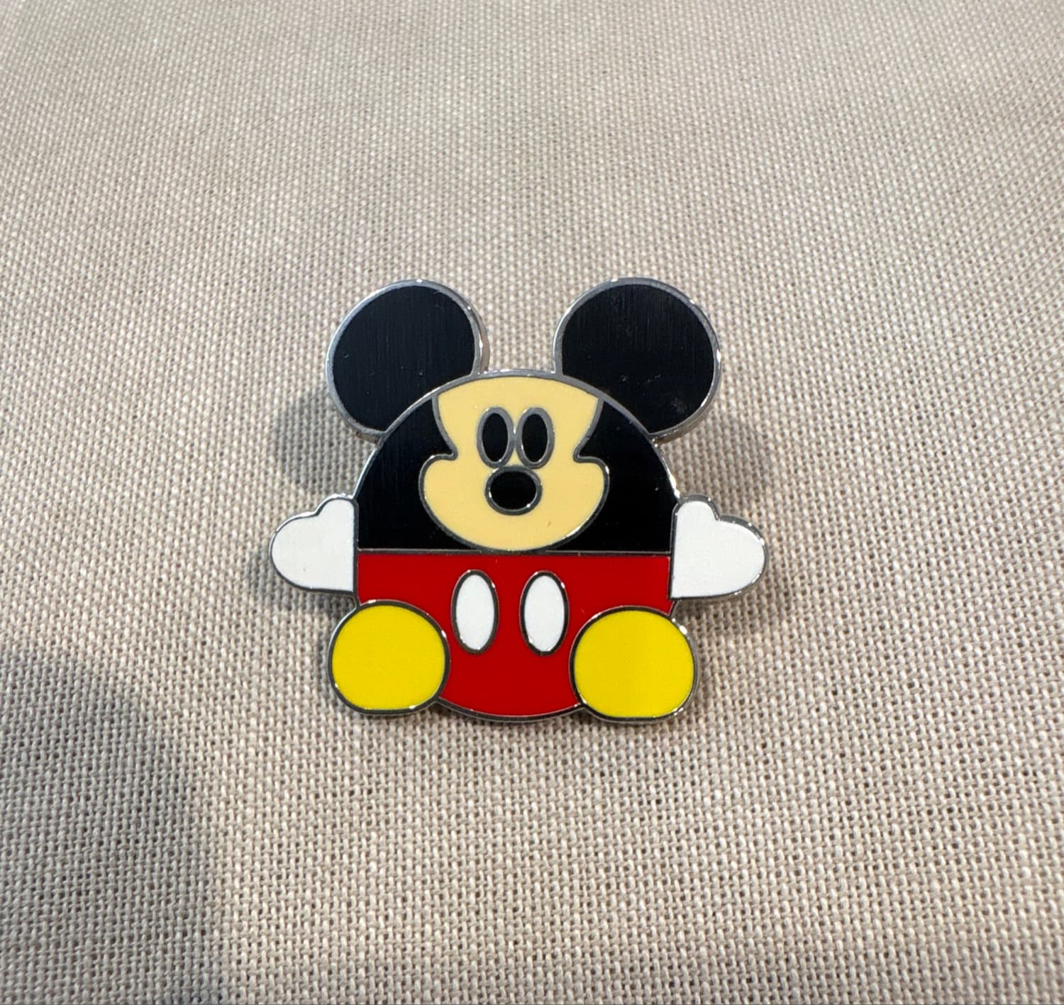 Mickey Mouse (Simplified Icon) front