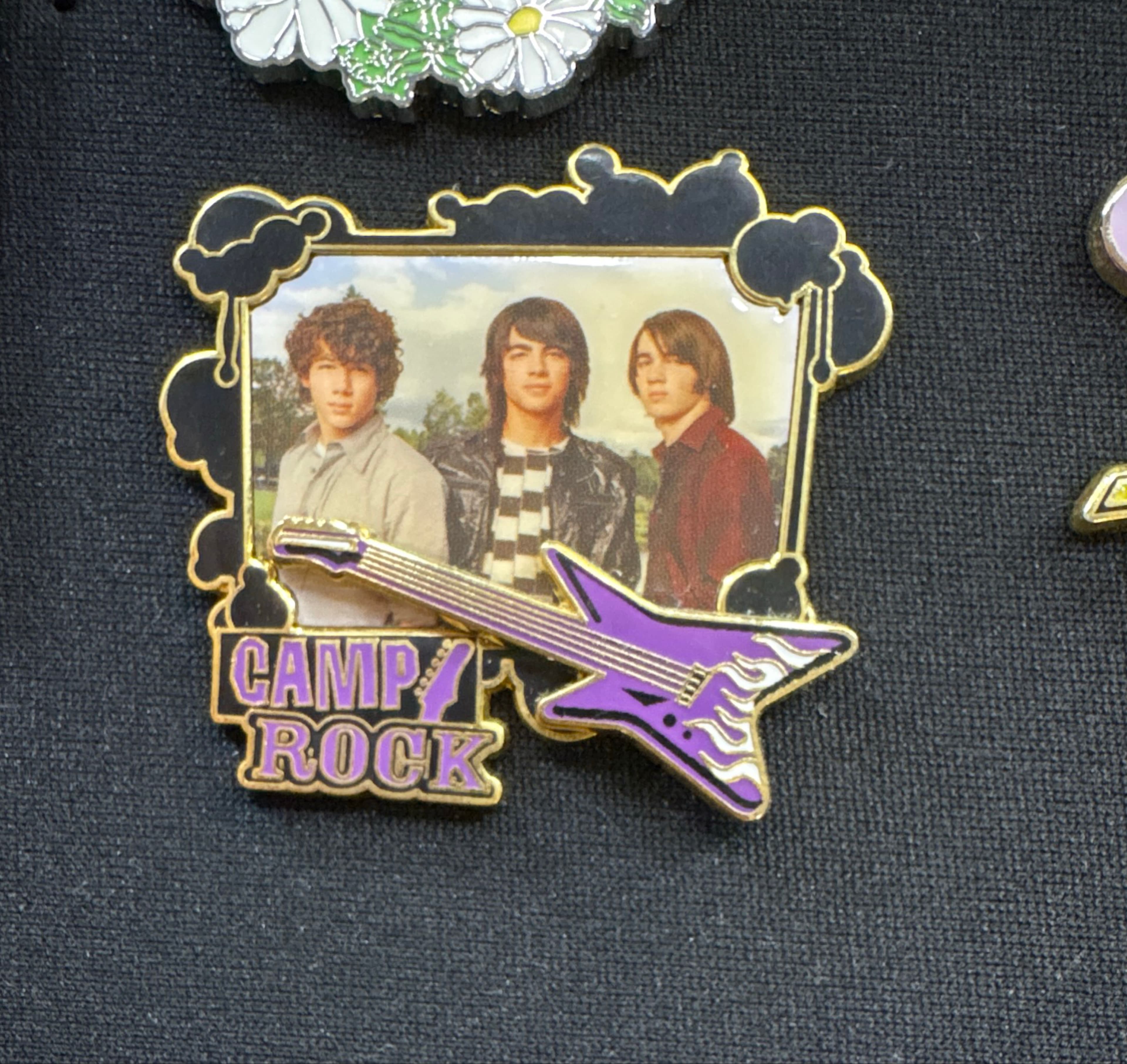 Camp Rock Premiere Jonas Brothers Purple Guitar Pin front