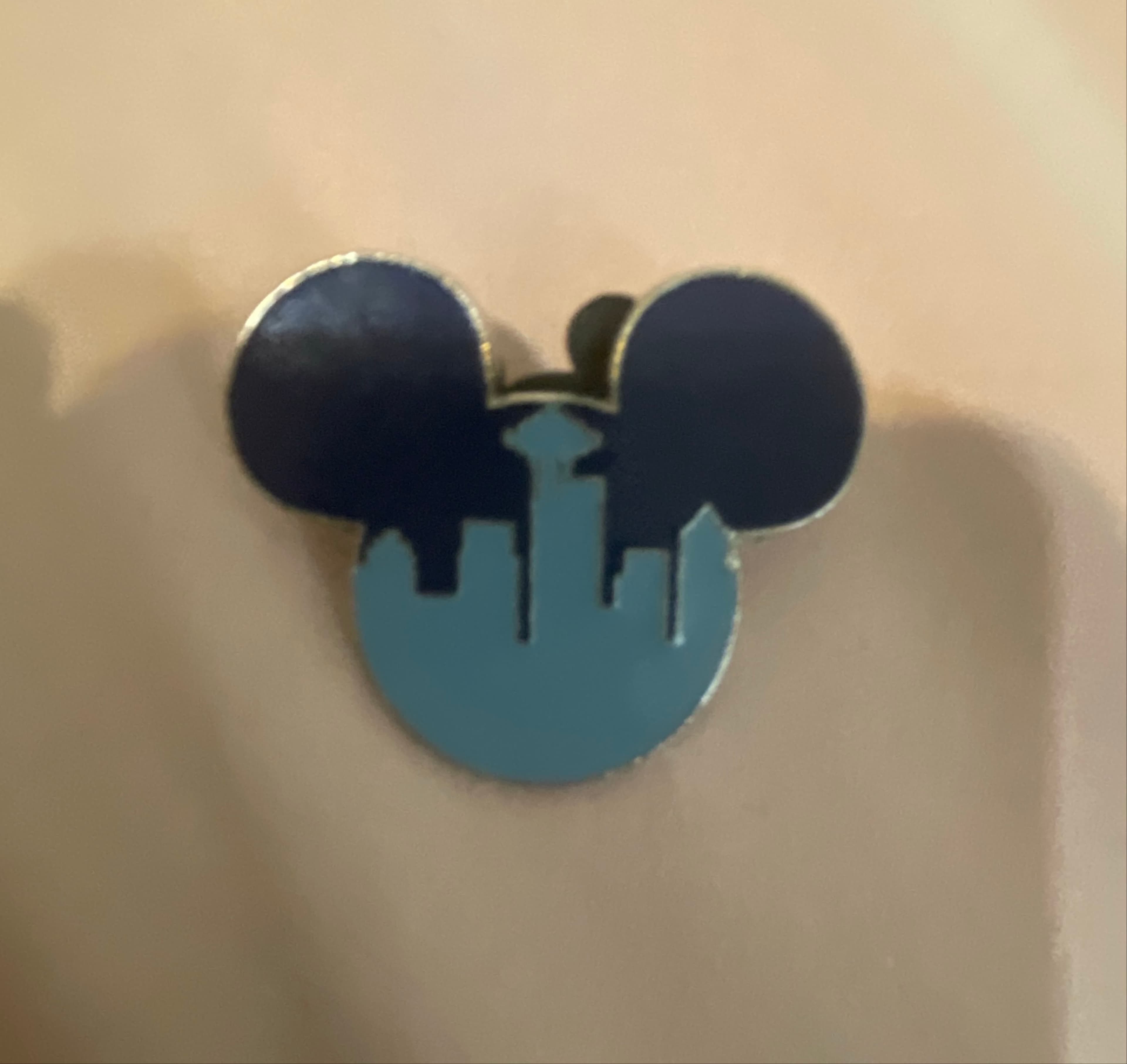 Mickey Icon - Seattle Skyline front
