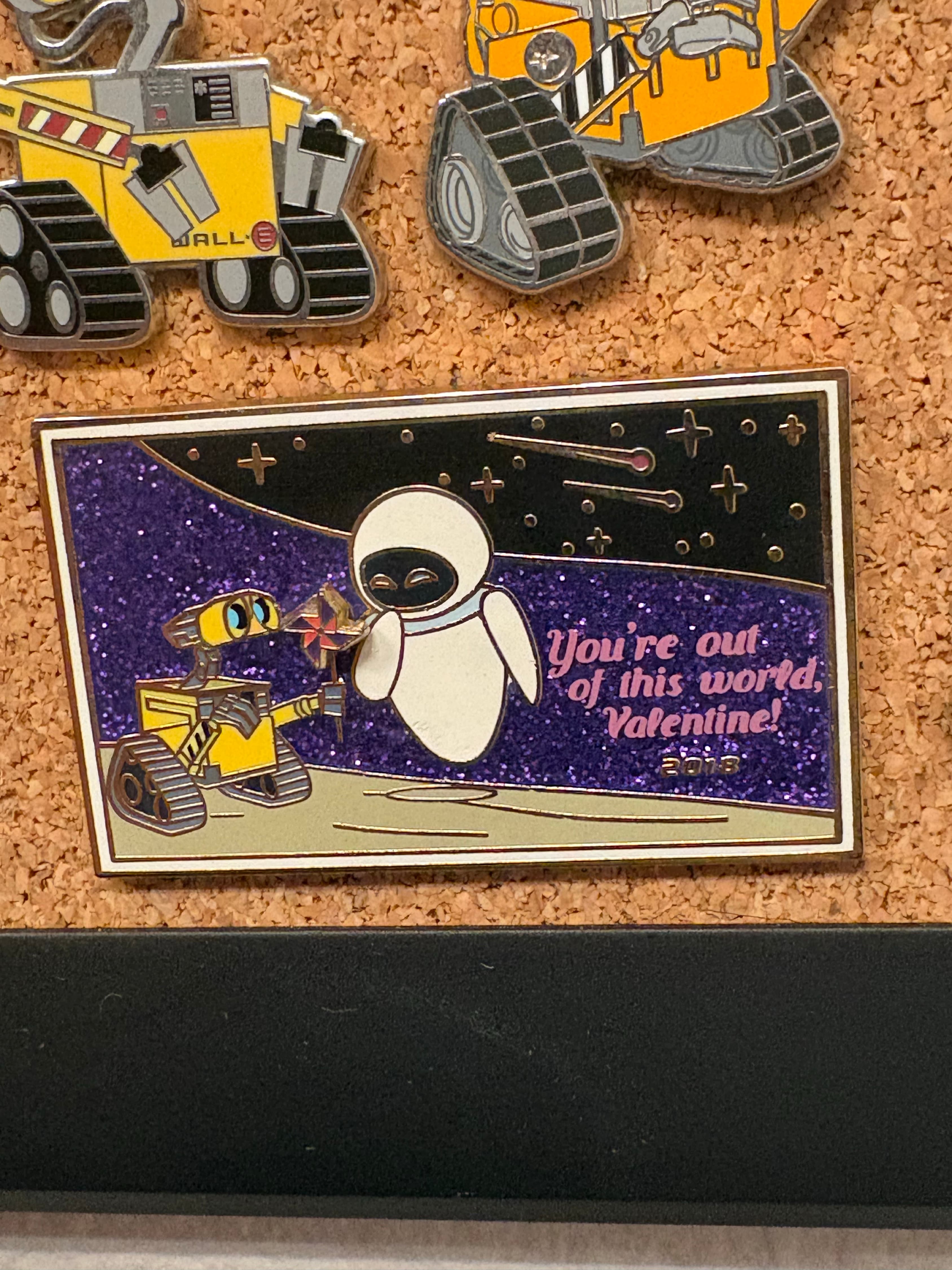 WALL-E and Eve Valentine's Day 2018 Pin front