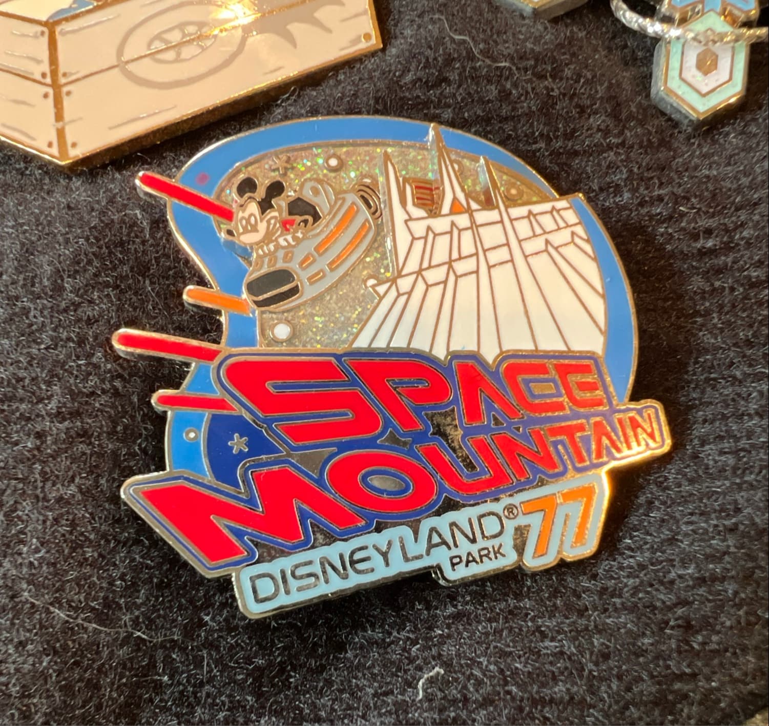 Space Mountain Rocket Spinner