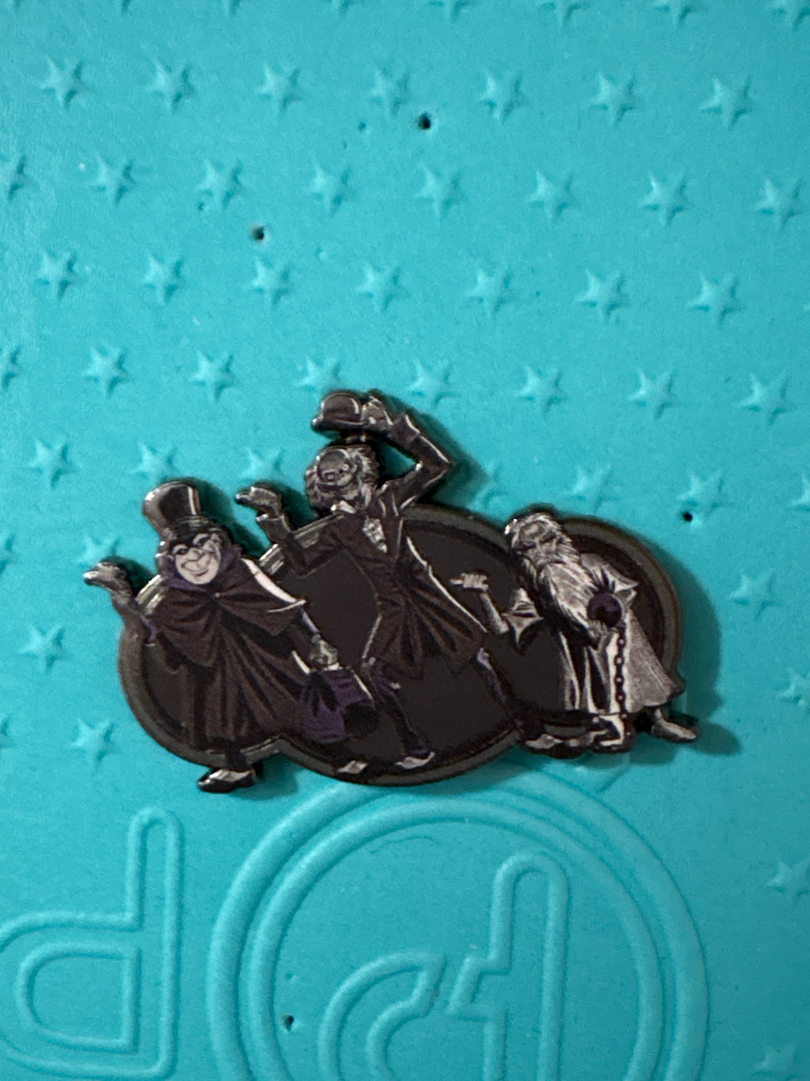 The Hitchhiking Ghosts with Mirrors - Haunted Mansion Ghost Host Collection front