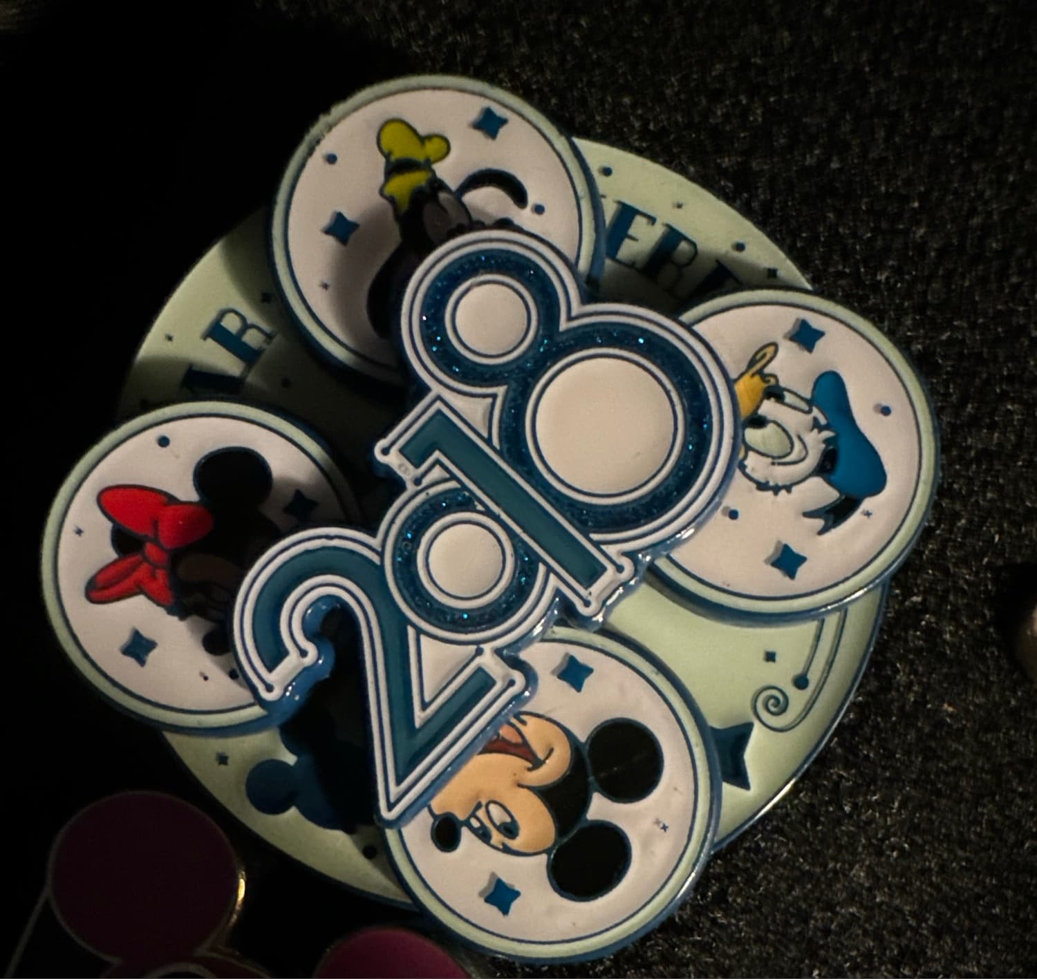 2018 The Year to Be Here Mickey Minnie Goofy Donald Spinner Pin