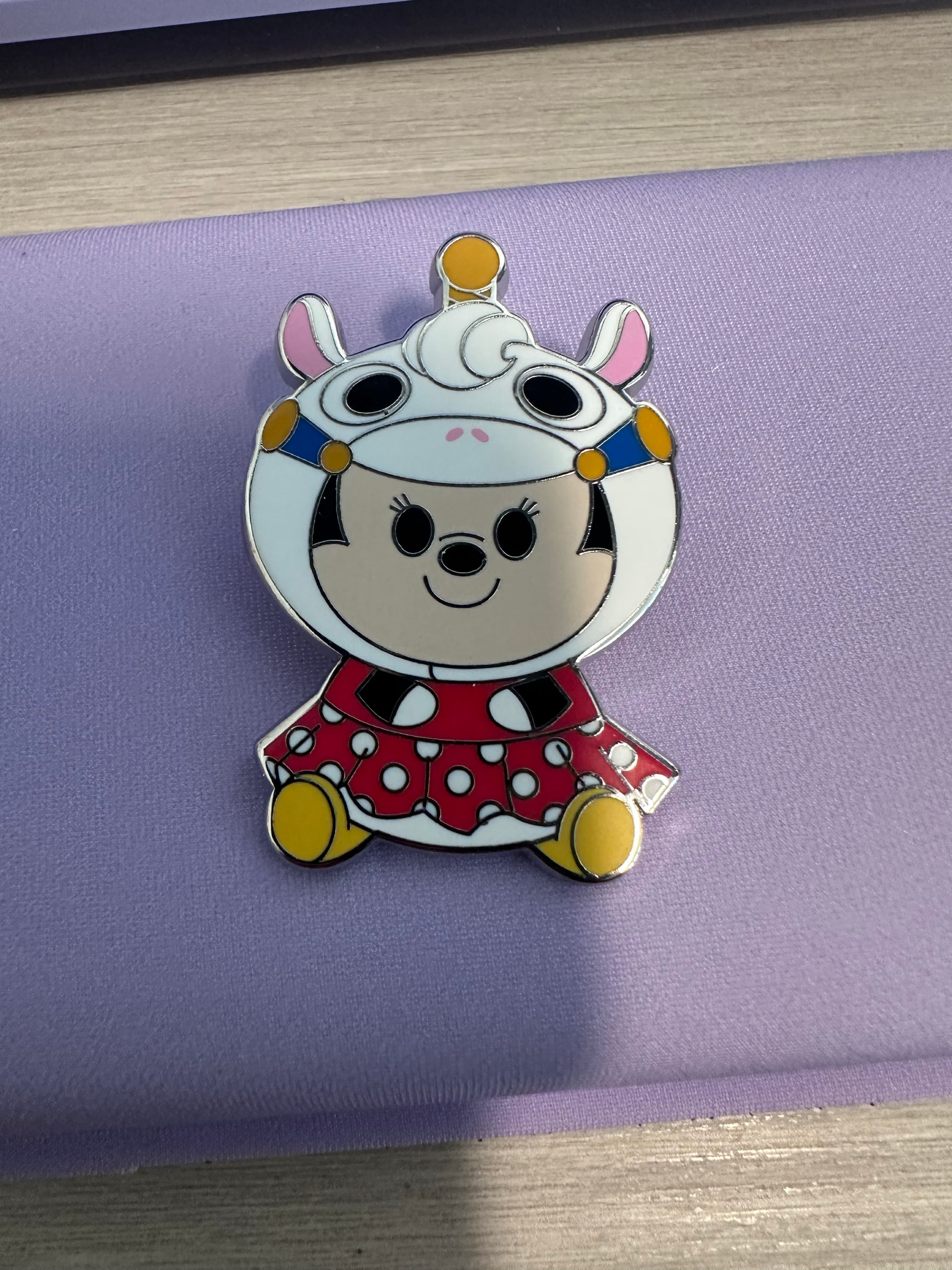 Minnie Mouse with Carousel Horse Hat