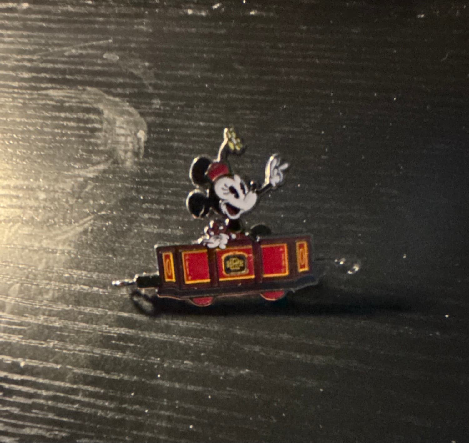 Minnie Mouse in Train Car - Mickey & Minnie's Runaway Railway front