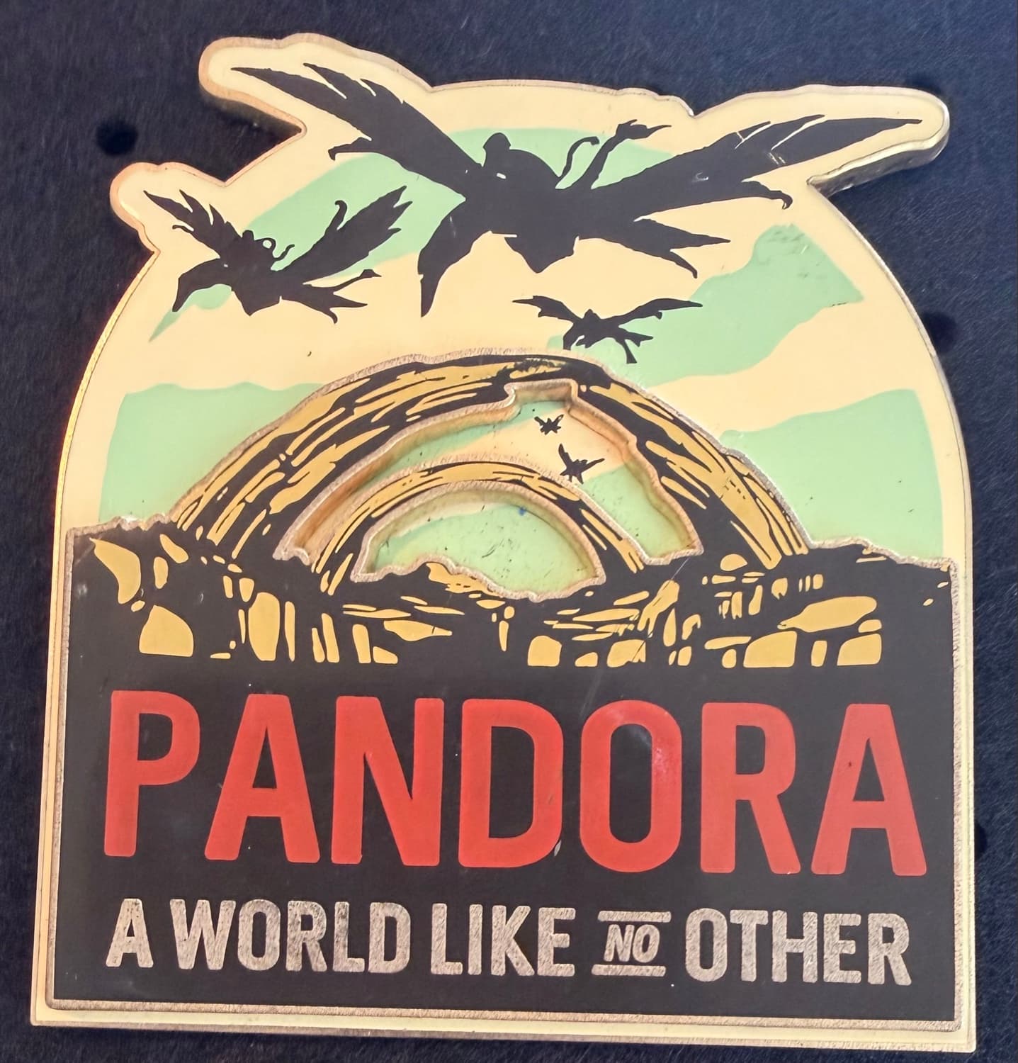 Pandora - The World of Avatar: A World Like No Other Pin front