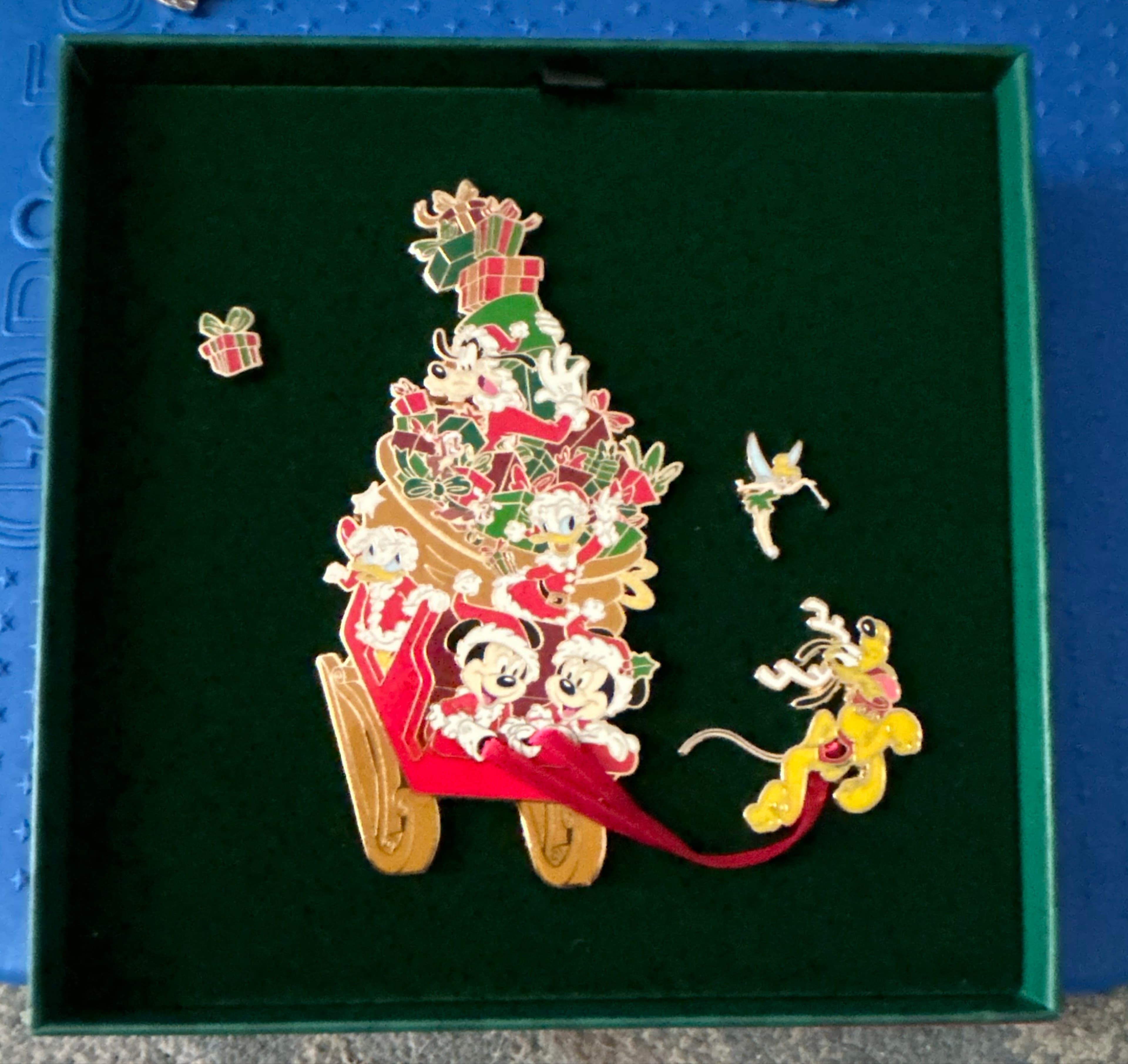 Christmas Jumbo Pin