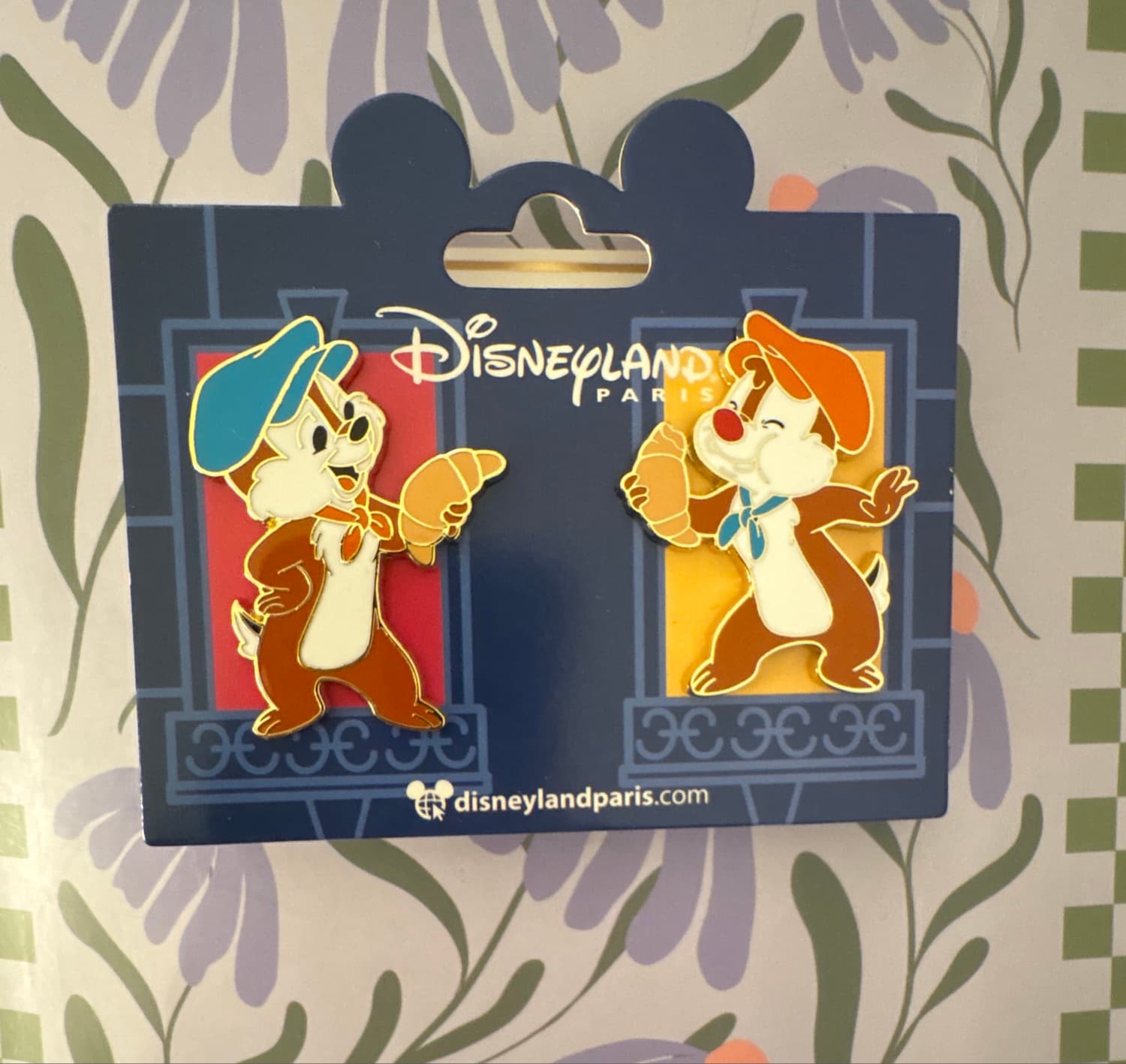 Parisian Characters - Chip & Dale